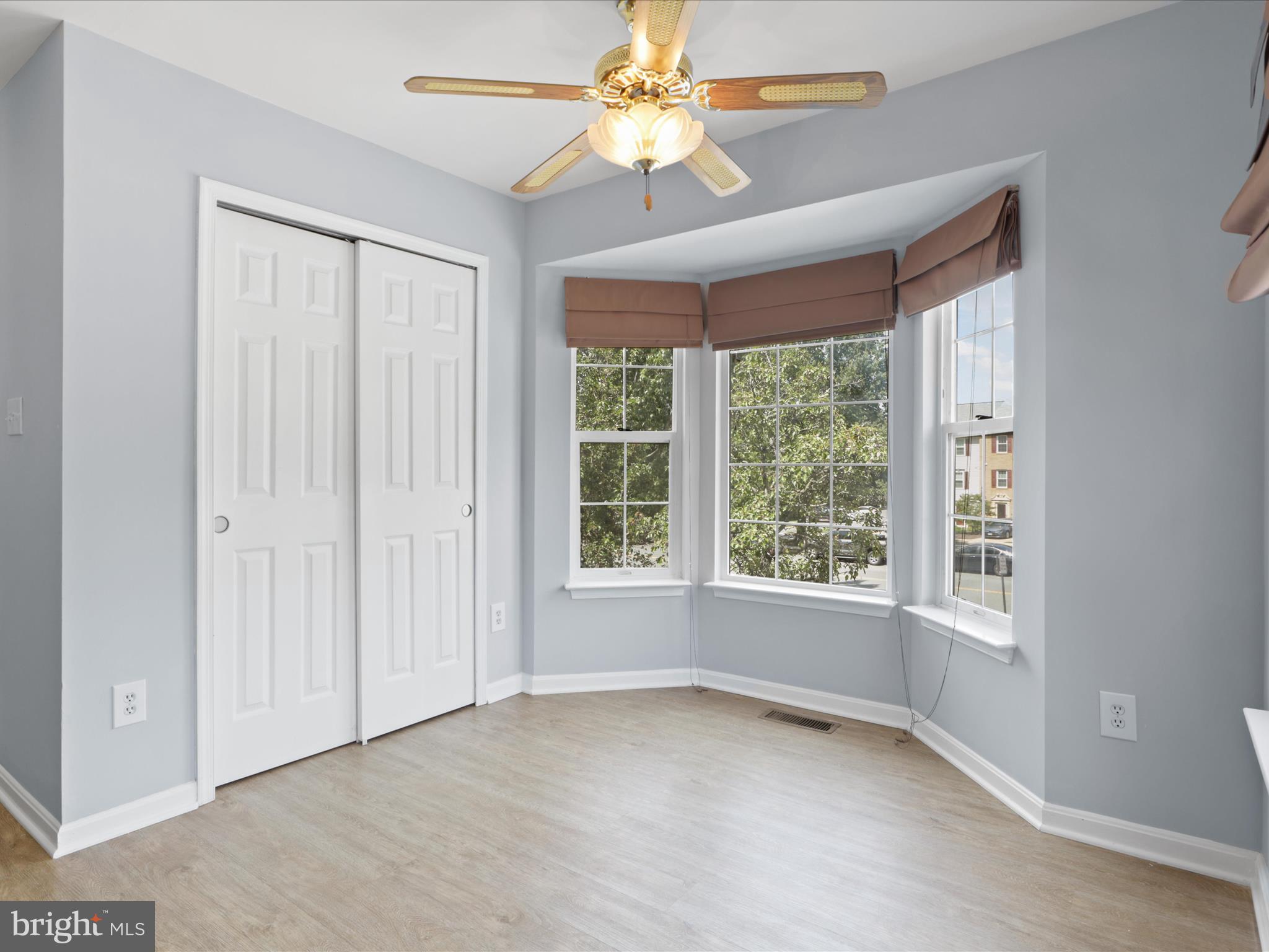 ENGLEWOOD MEWS - Residential Lease