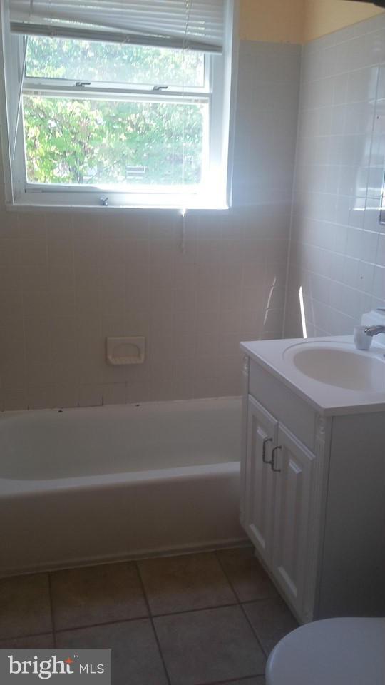 STEPHEN KNOLLS - Residential