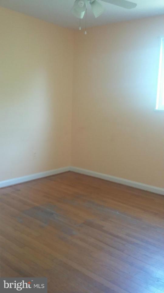 STEPHEN KNOLLS - Residential