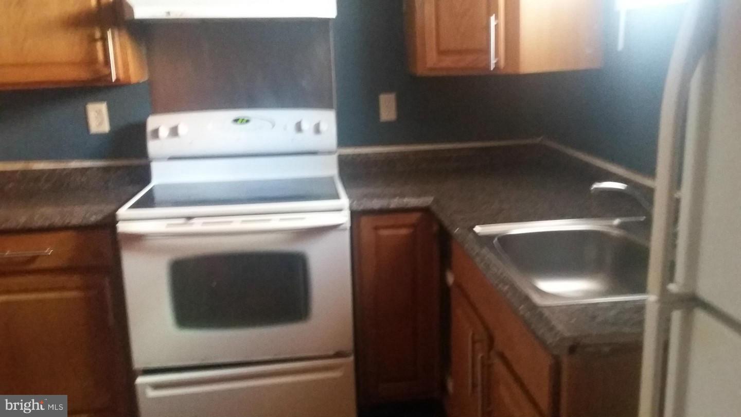 STEPHEN KNOLLS - Residential