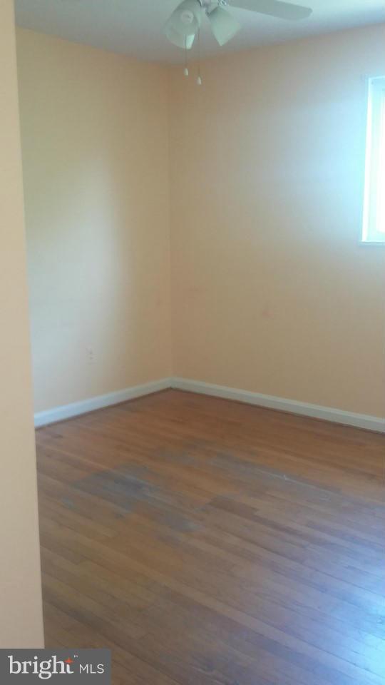 STEPHEN KNOLLS - Residential