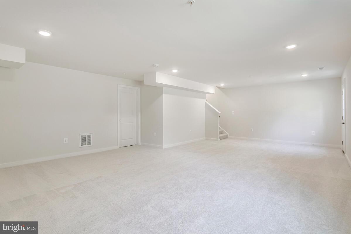 LINCOLN - Residential