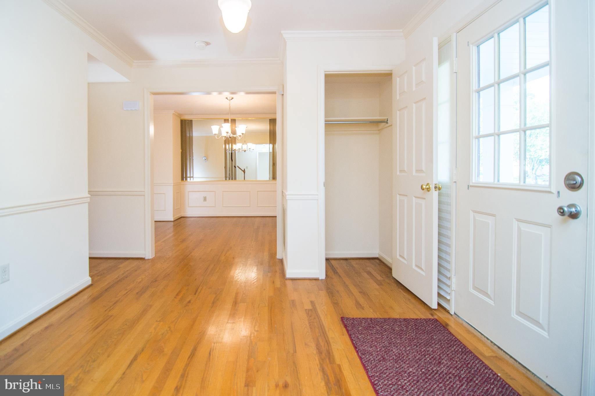 WHITE HALL FOREST - Residential