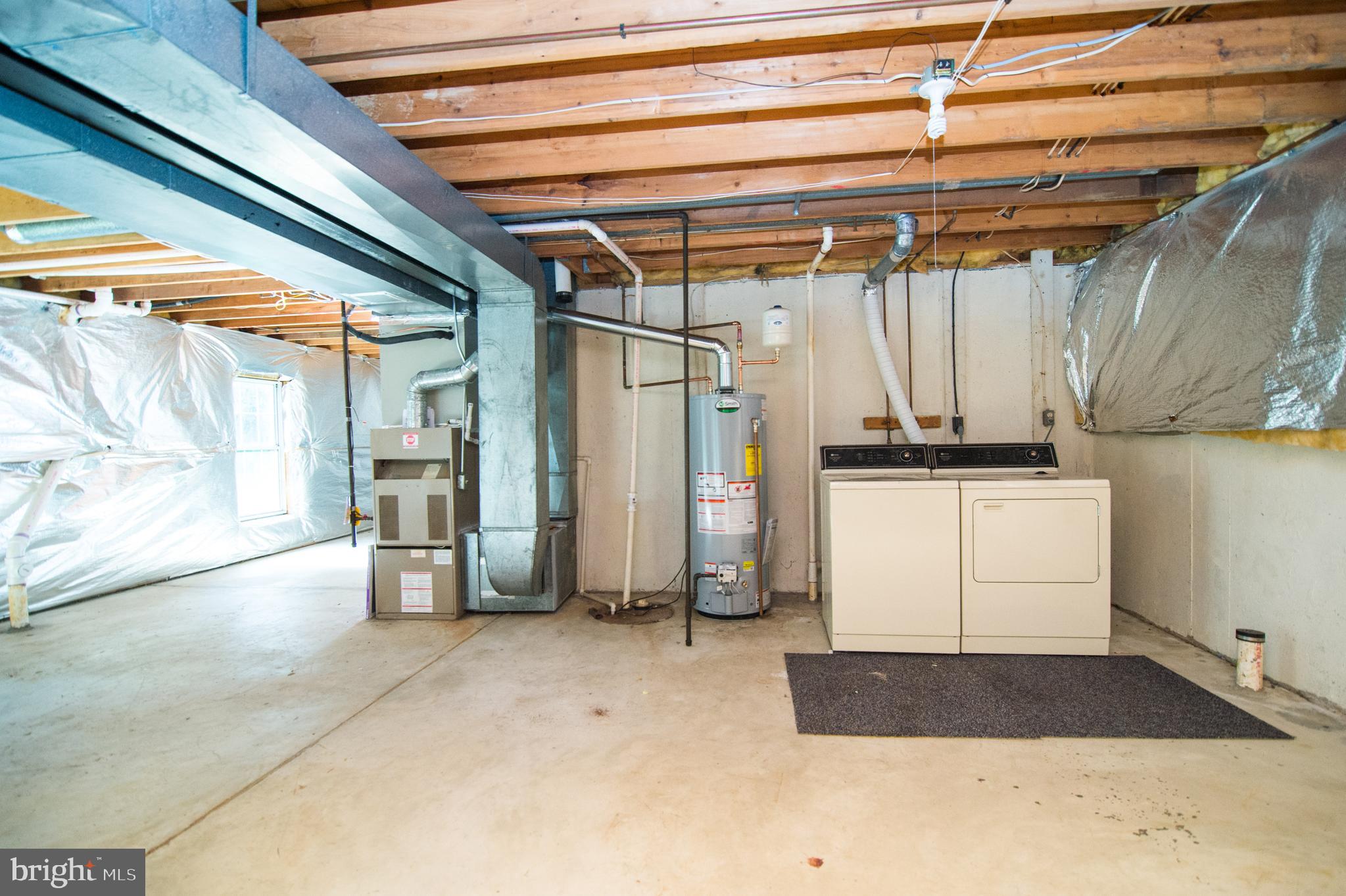 WHITE HALL FOREST - Residential