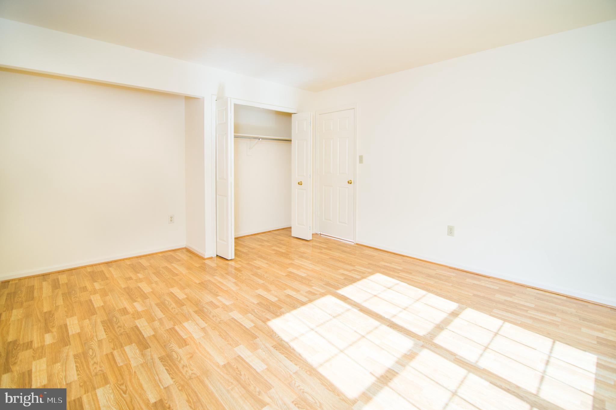 WHITE HALL FOREST - Residential