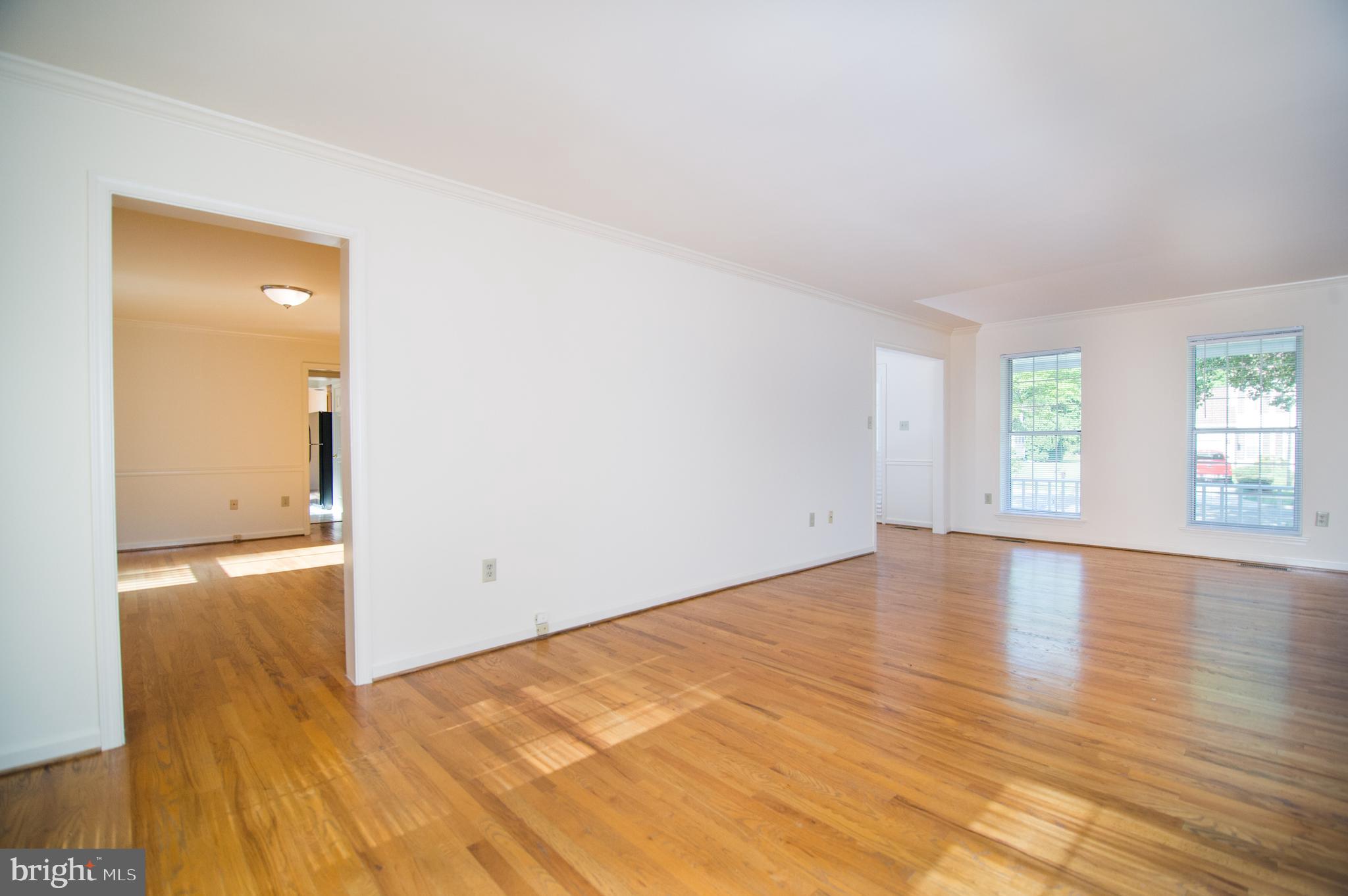 WHITE HALL FOREST - Residential