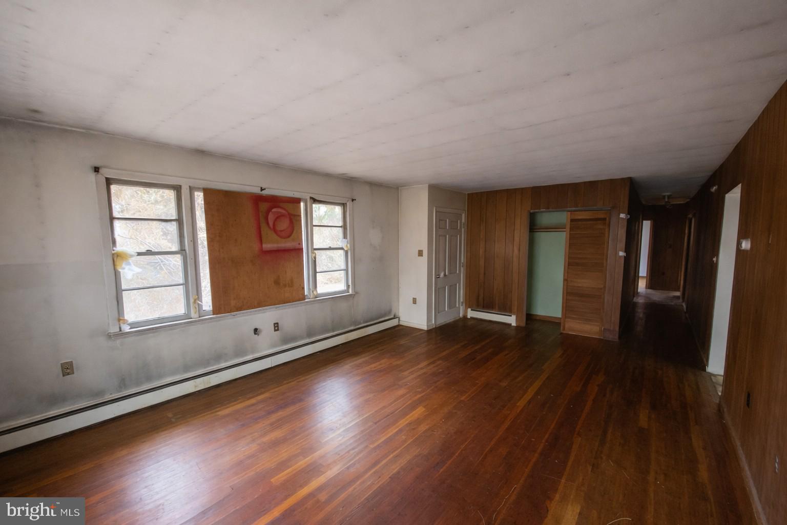 SOUTH GLYMONT - Residential