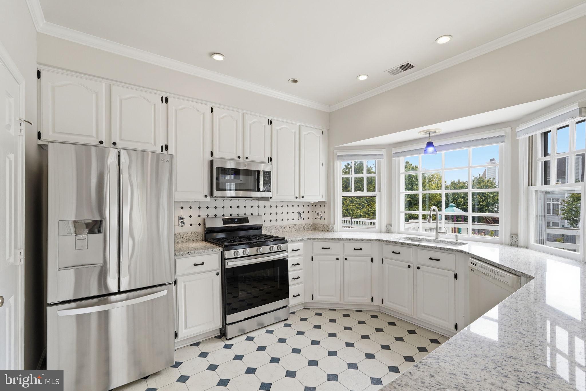 9279 CALADIUM DRIVE