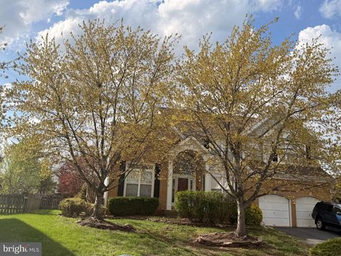 Photo of 44095 Macedonia Court, ASHBURN, VA 20147 (MLS # VALO2120284)