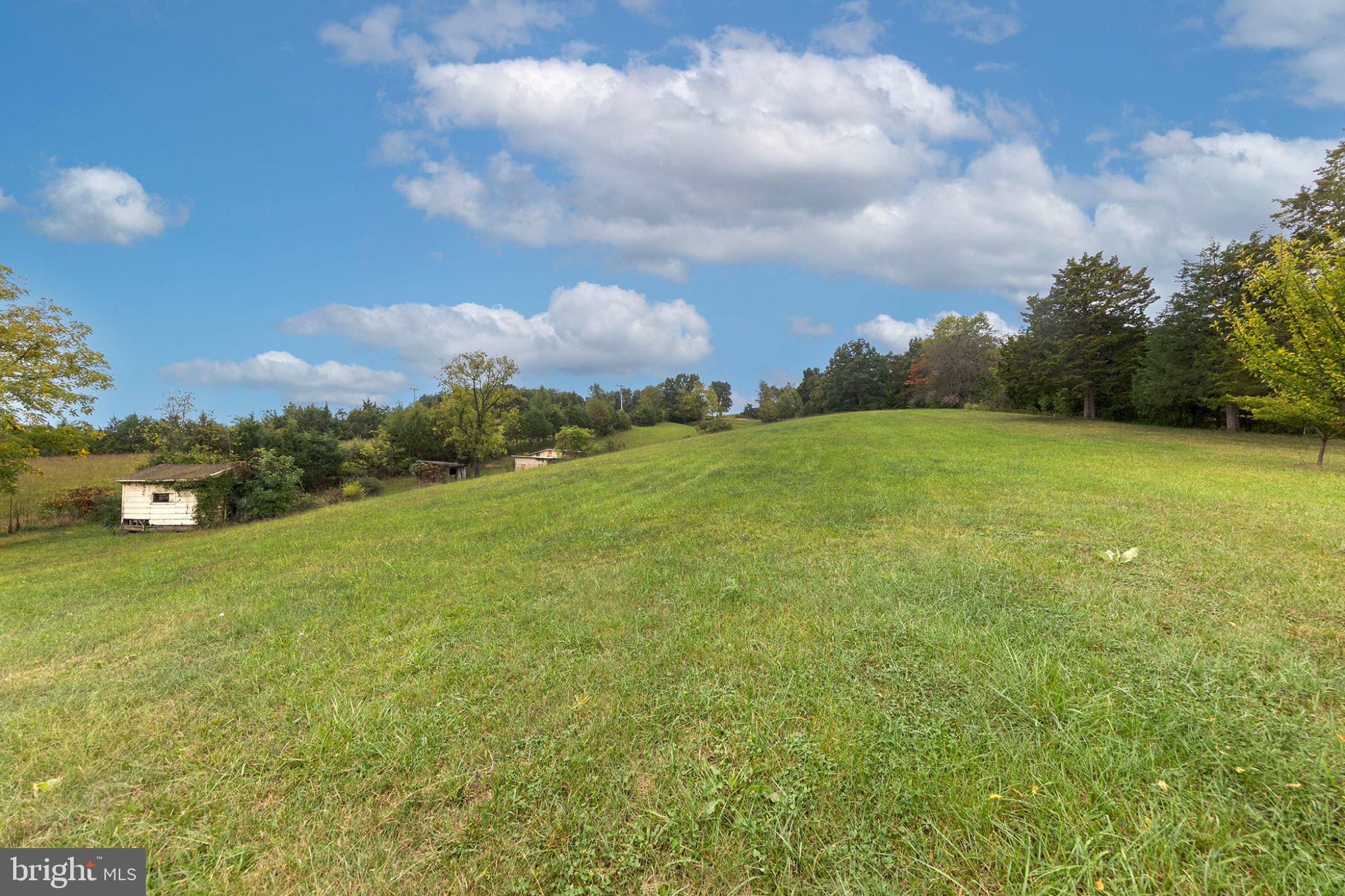 4245 STRASBURG ROAD