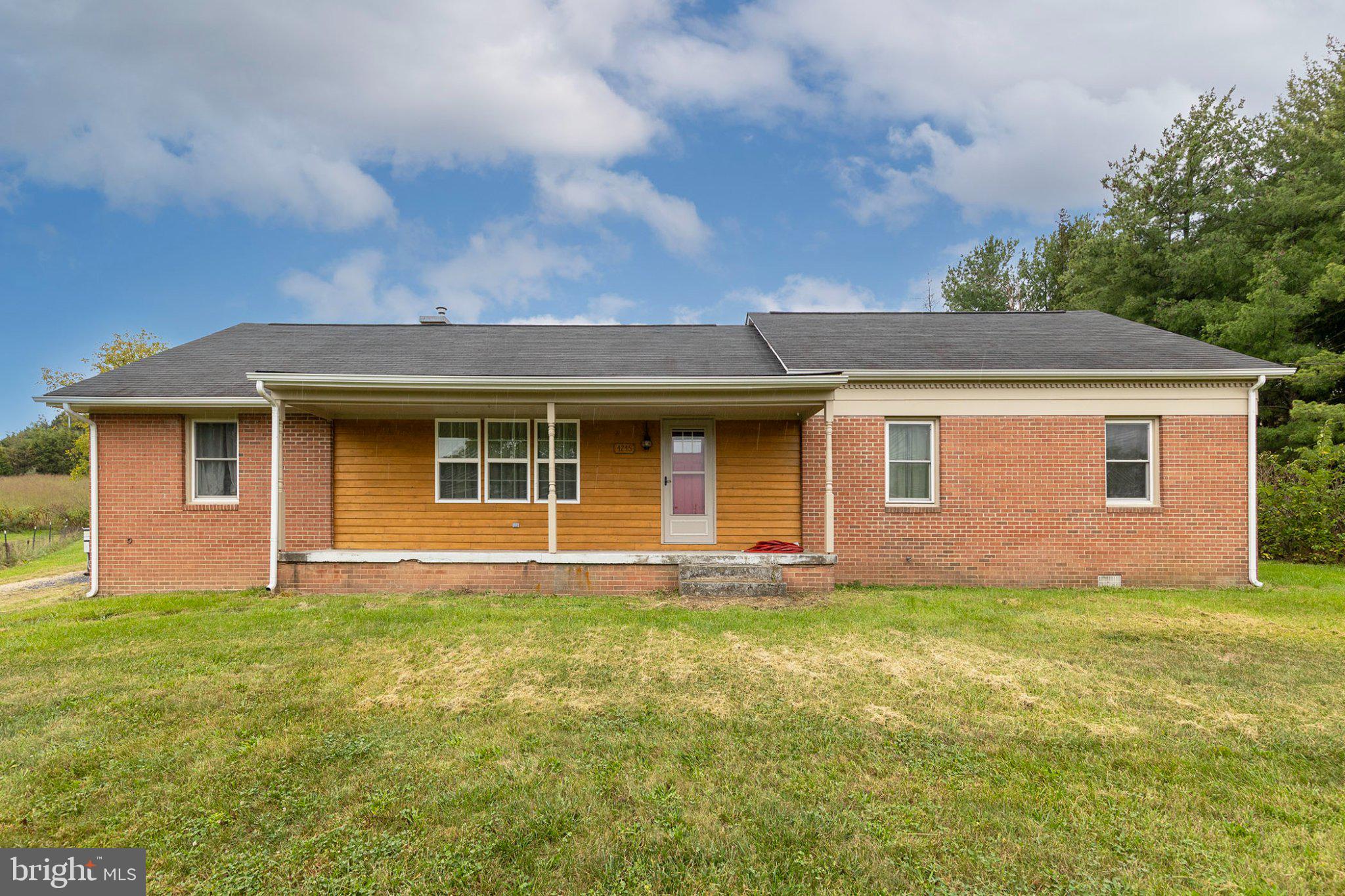 4245 STRASBURG ROAD