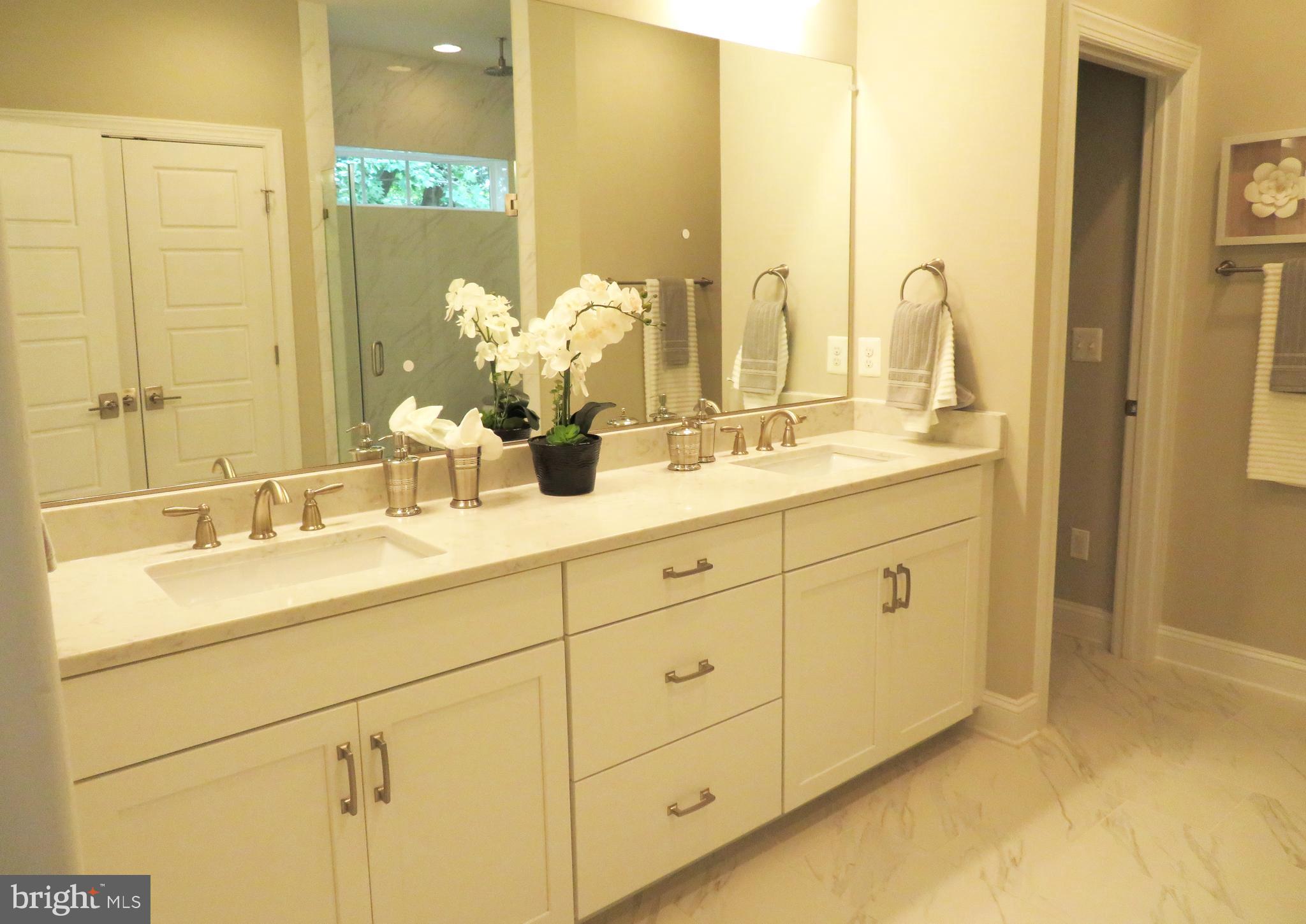 MOOREFIELD - Residential