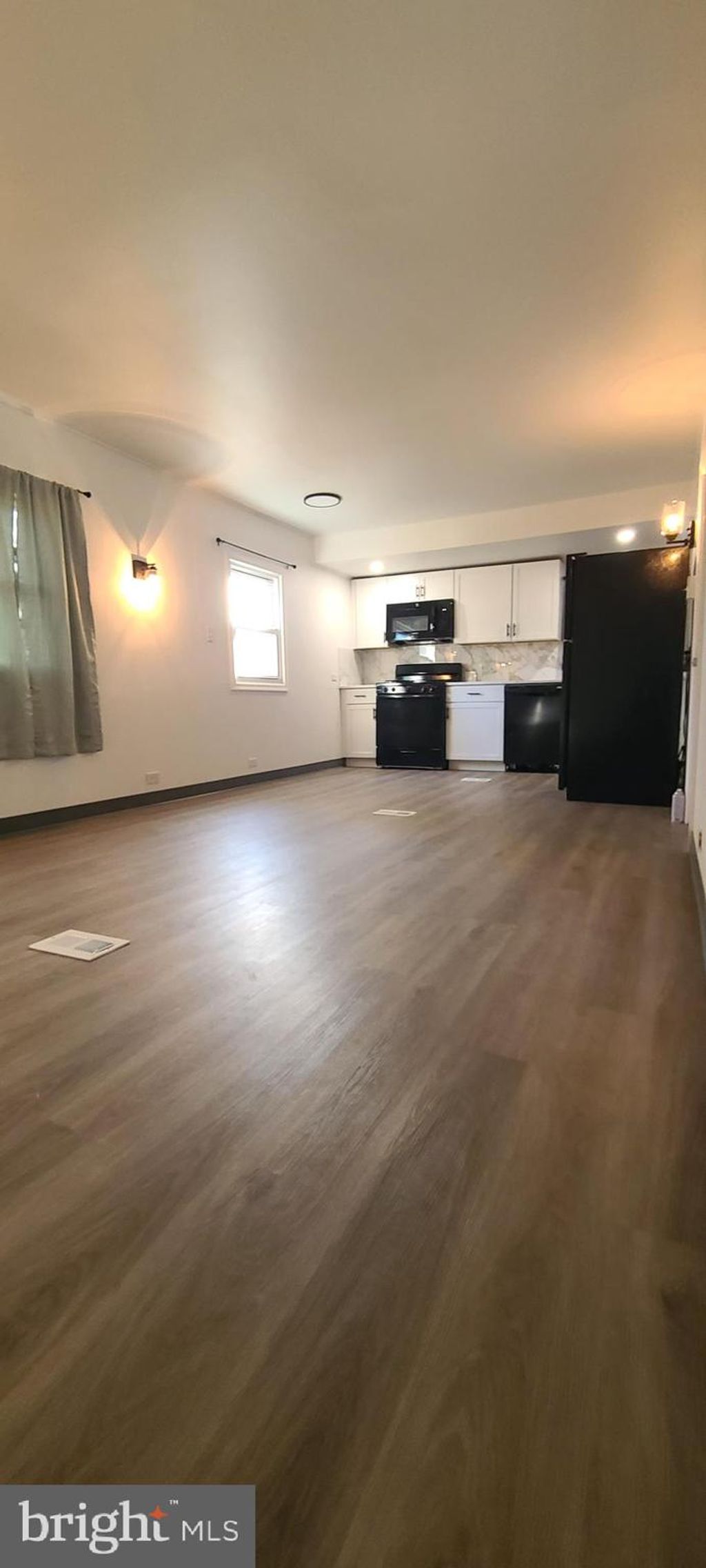 Photo of 426 Clover Drive, YORK, PA 17406 (MLS # PAYK2093914)