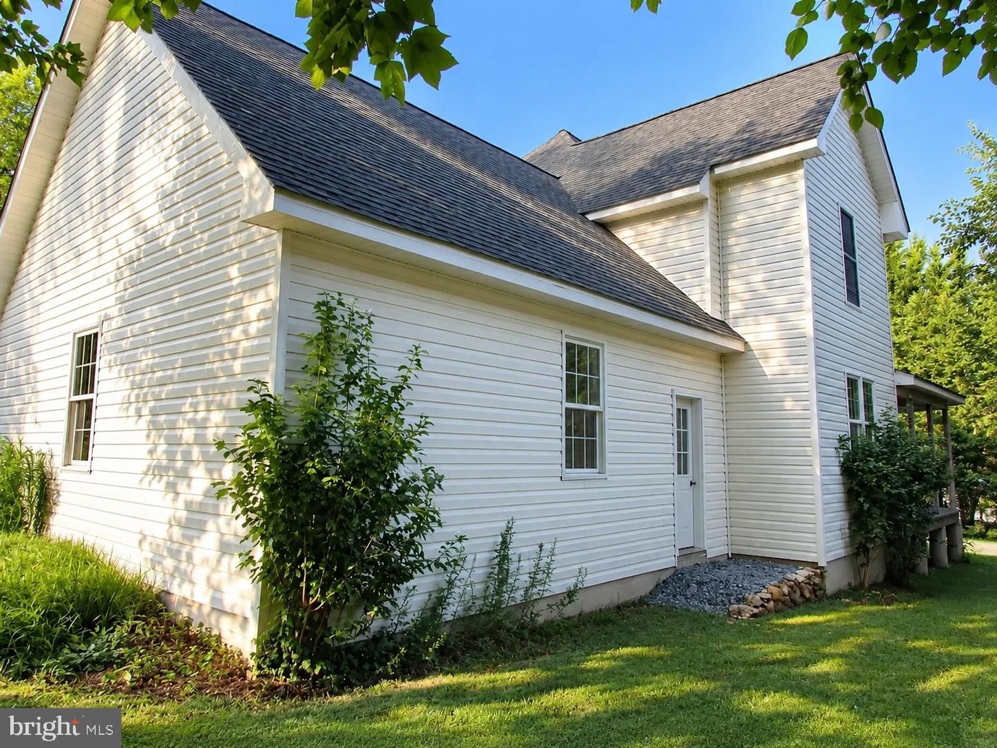14 THIRD AVENUE