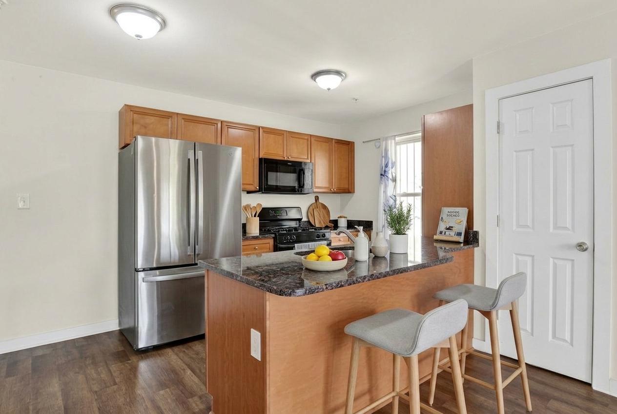 POWELTON VILLAGE - Residential
