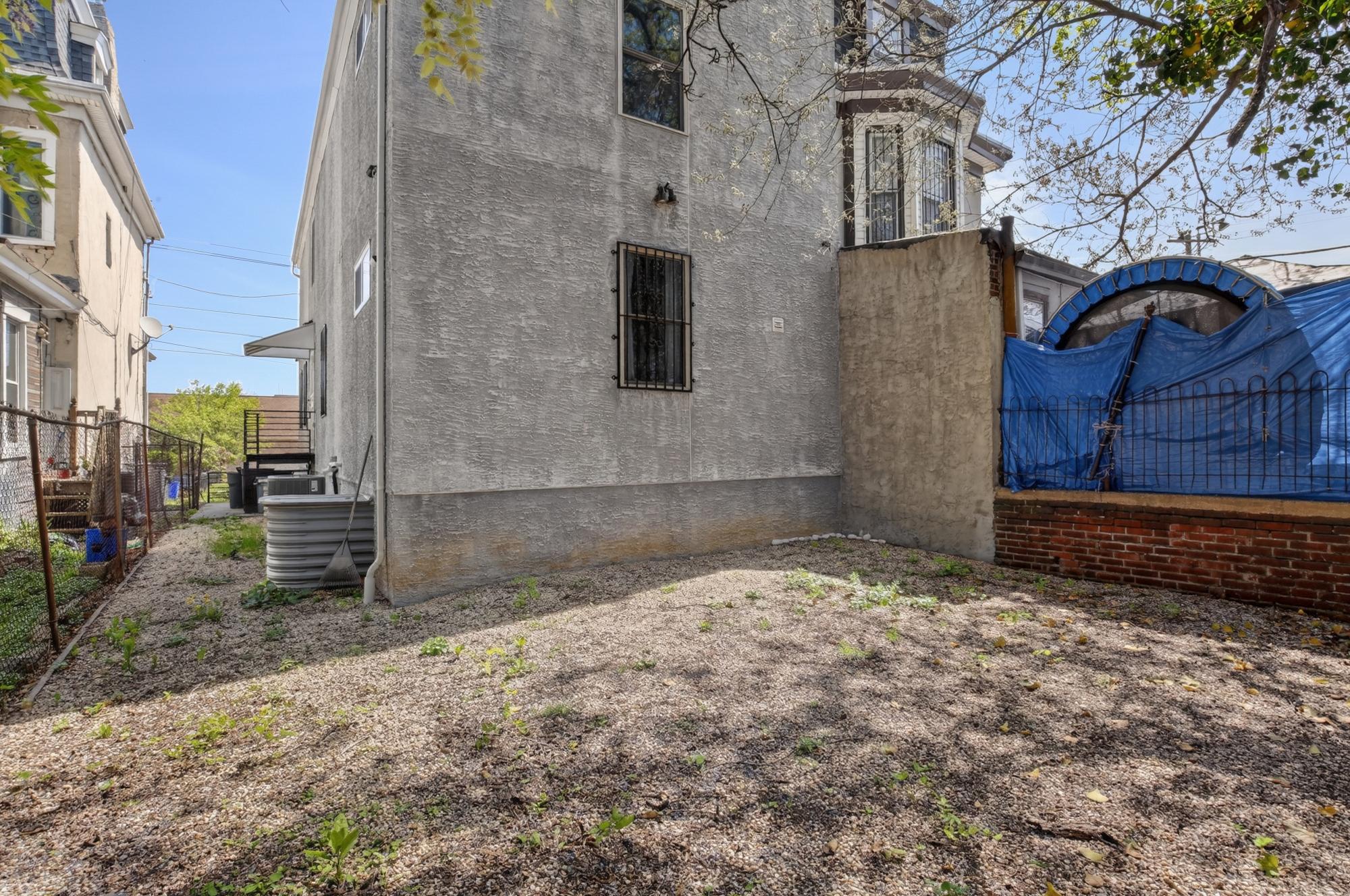 POWELTON VILLAGE - Residential