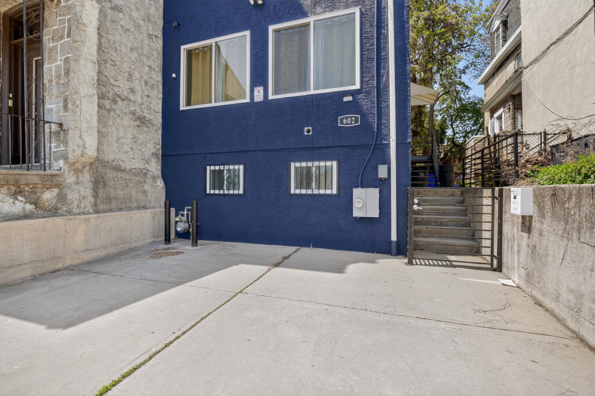 POWELTON VILLAGE - Residential