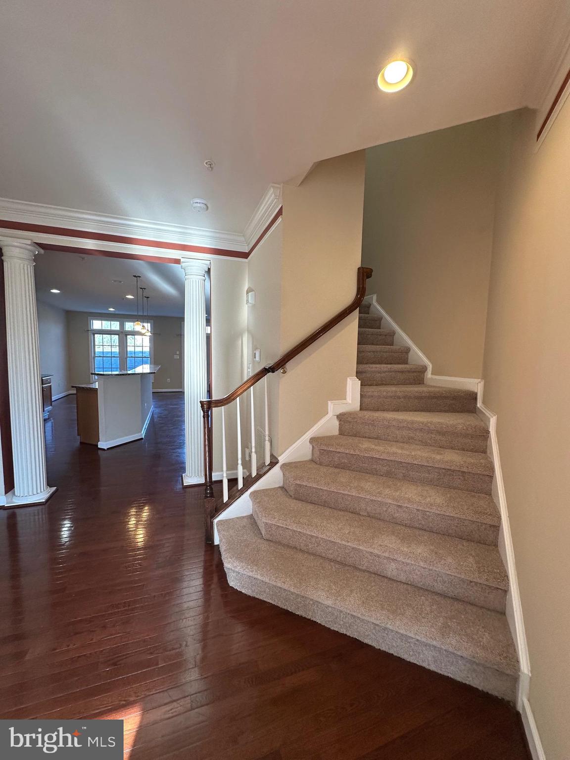 VILLAGES OF URBANA - Residential Lease