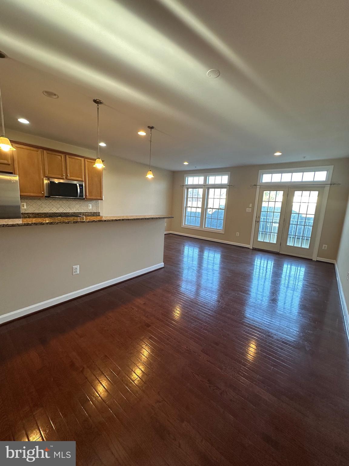 VILLAGES OF URBANA - Residential Lease