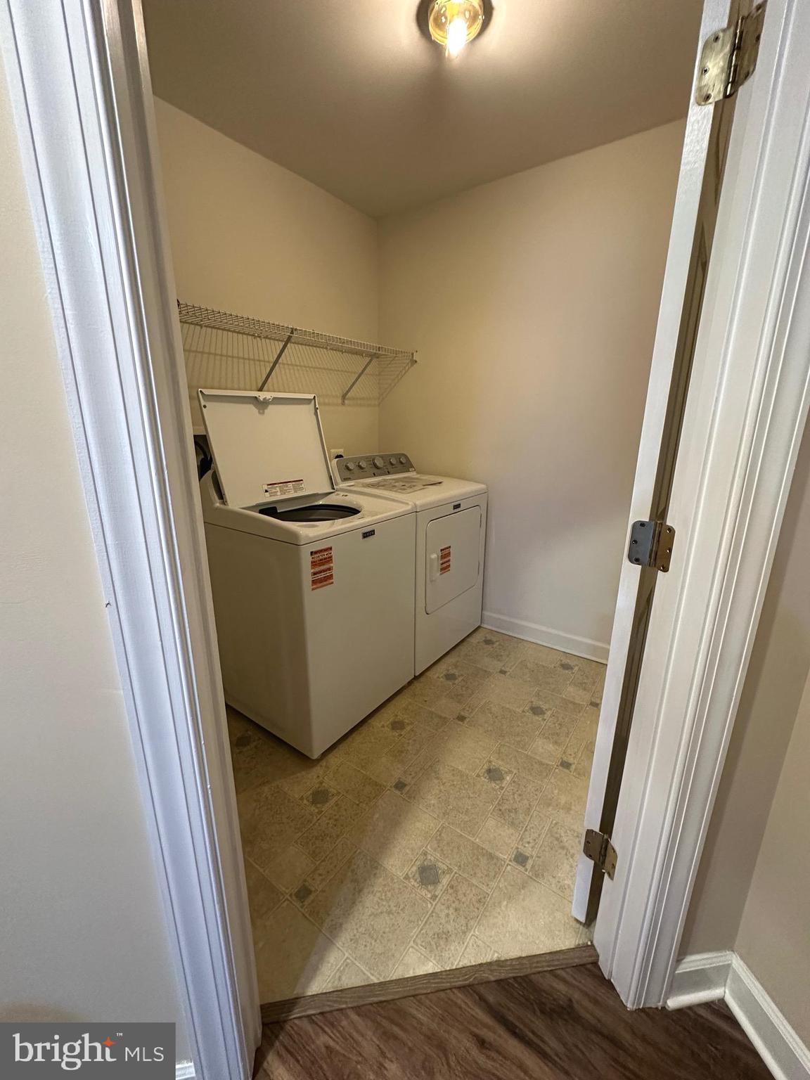 VILLAGES OF URBANA - Residential Lease