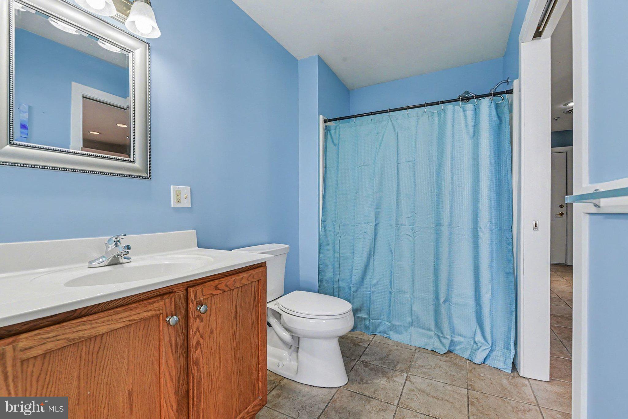 FACTORY CONDOS - Residential