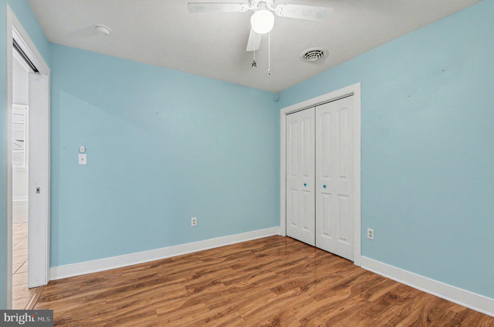 FACTORY CONDOS - Residential