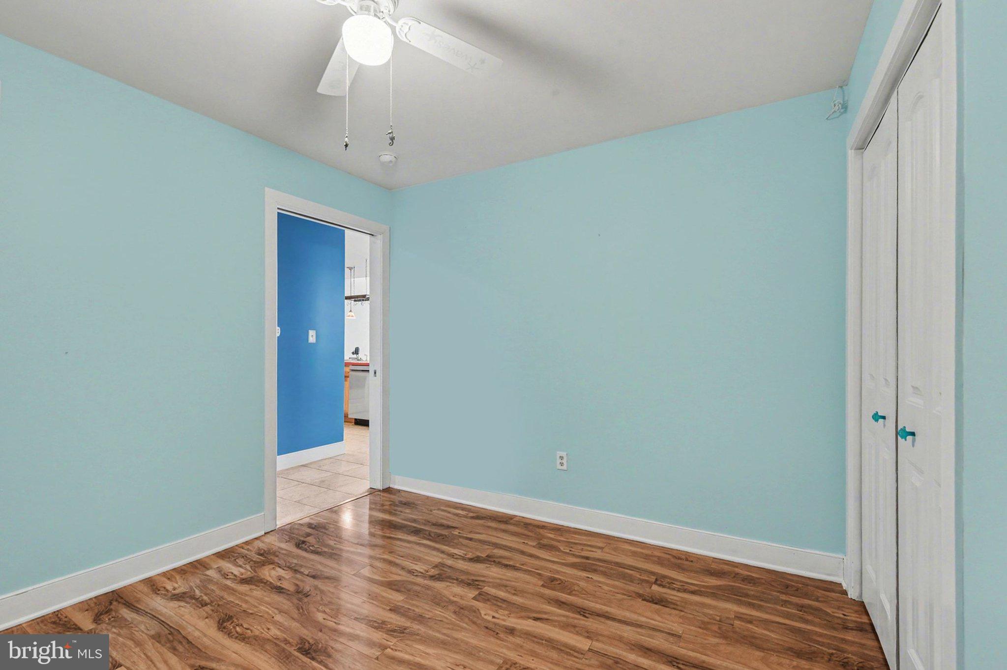 FACTORY CONDOS - Residential