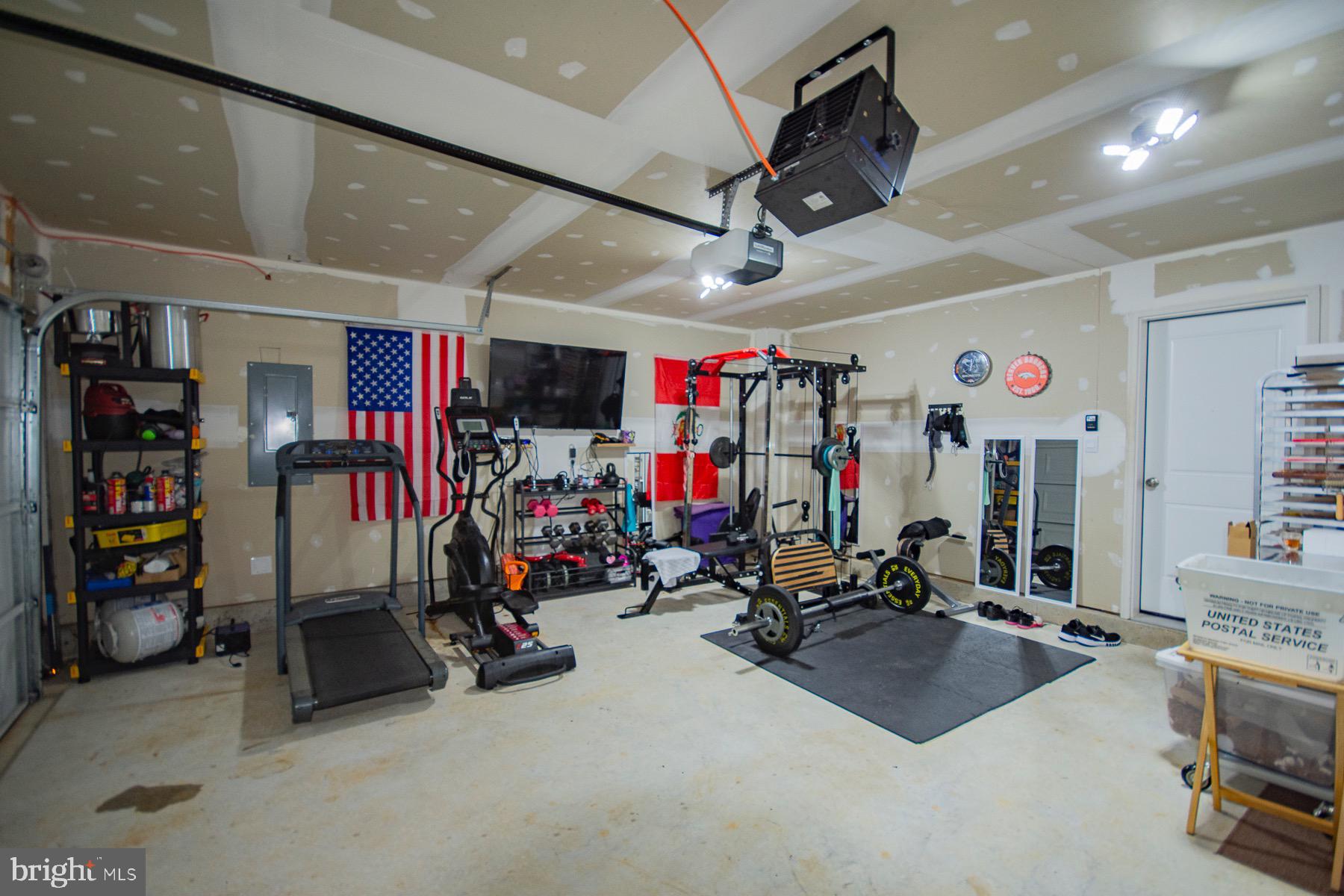 RED HILL - Residential