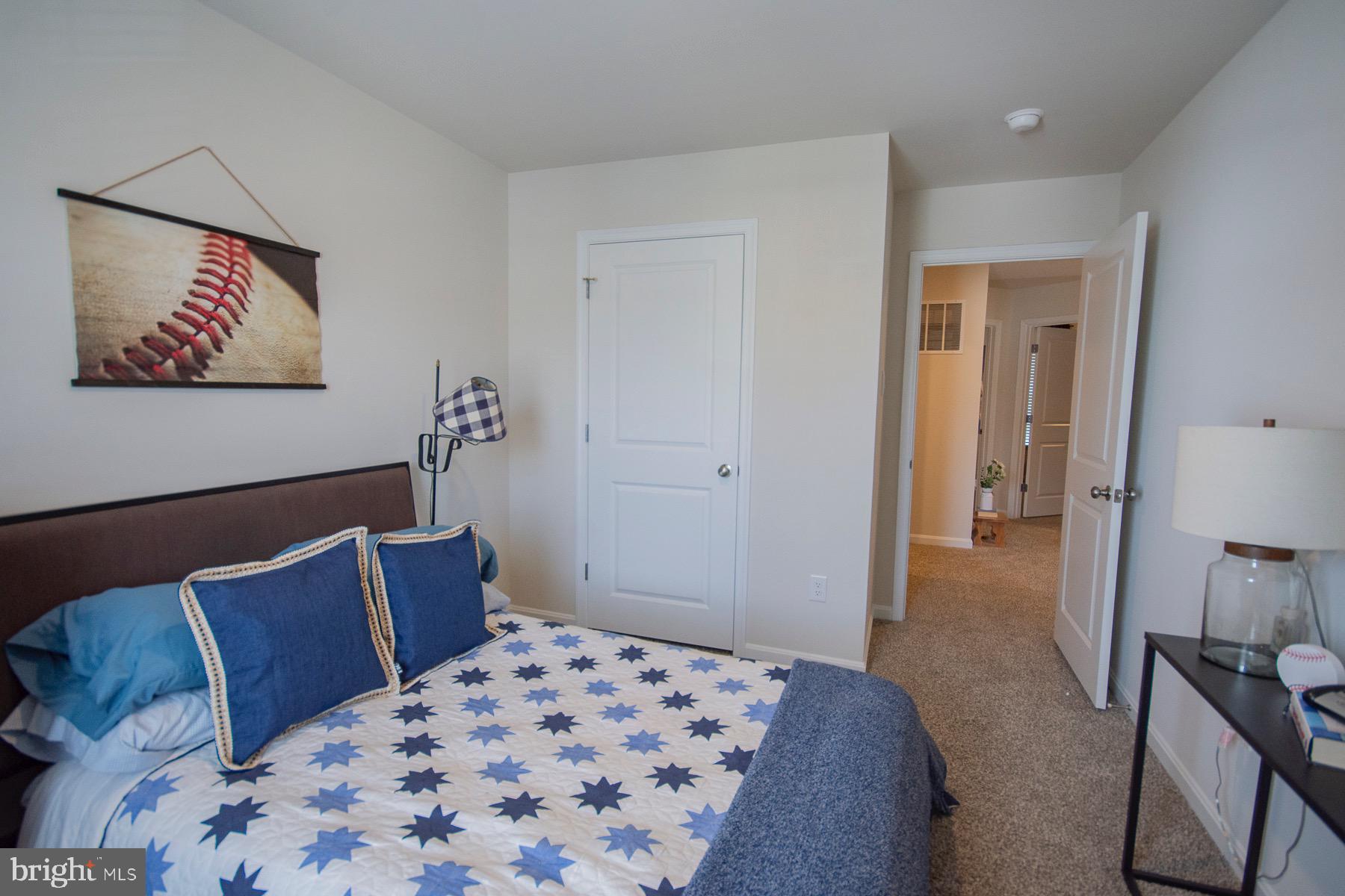 RED HILL - Residential