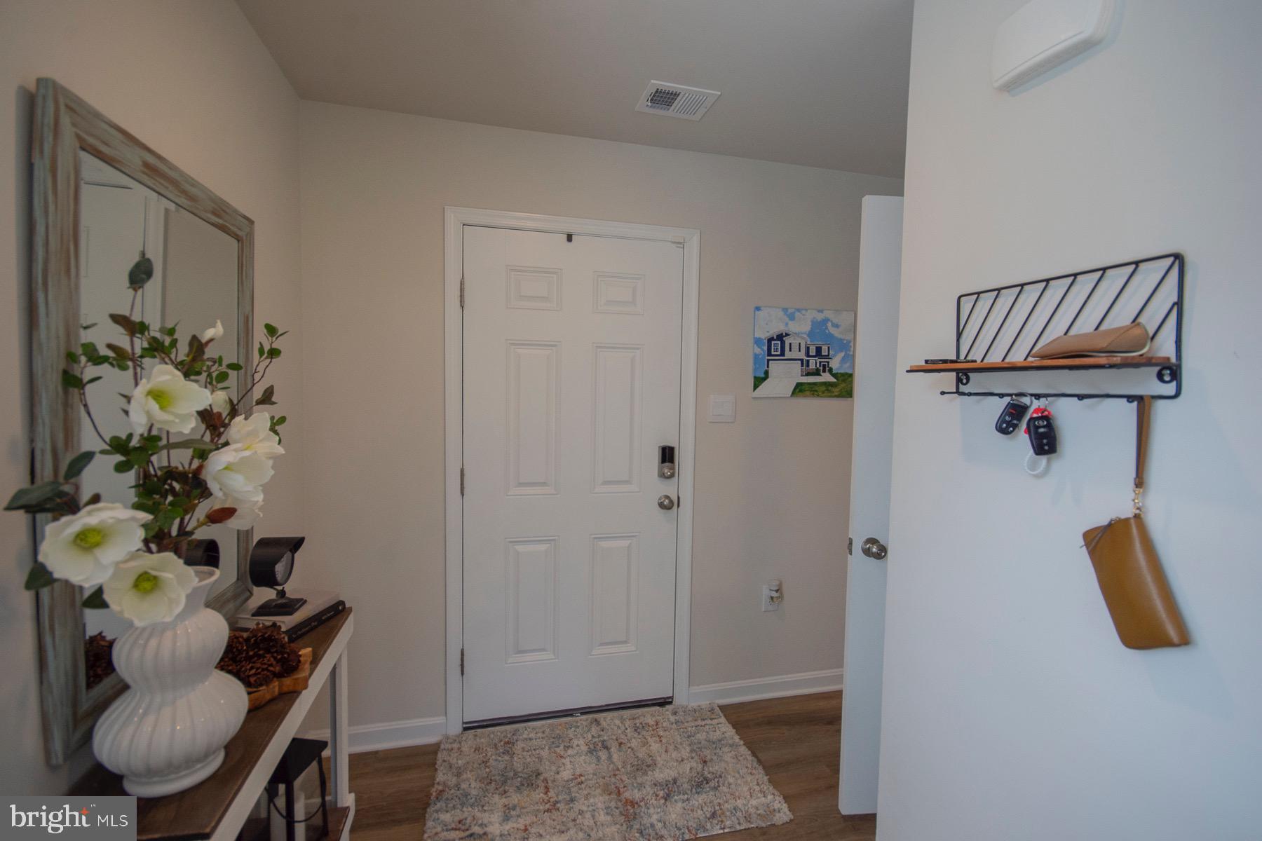 RED HILL - Residential