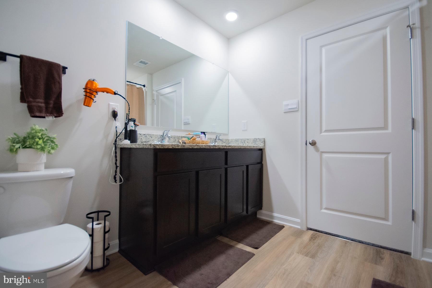 RED HILL - Residential