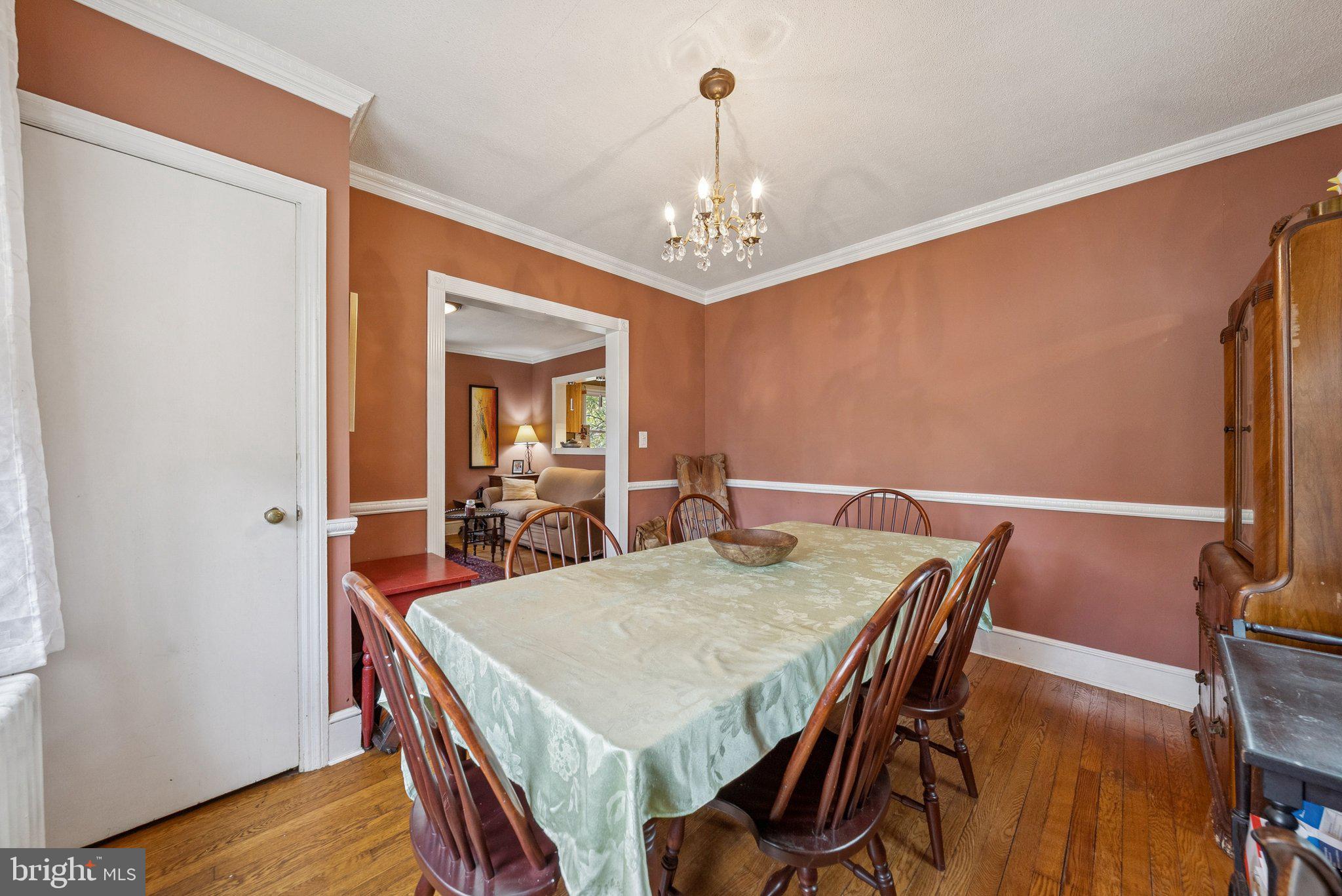 HYATTSVILLE HILLS - Residential