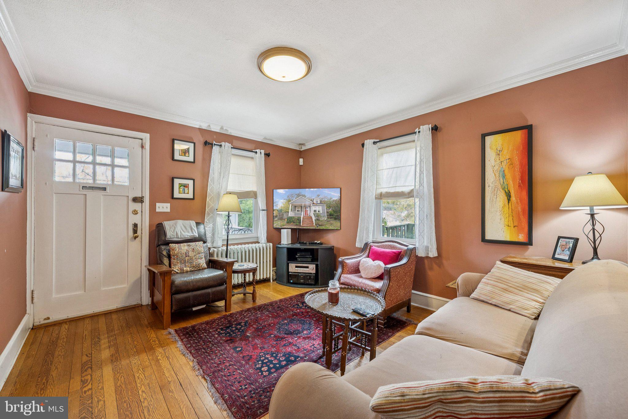 HYATTSVILLE HILLS - Residential