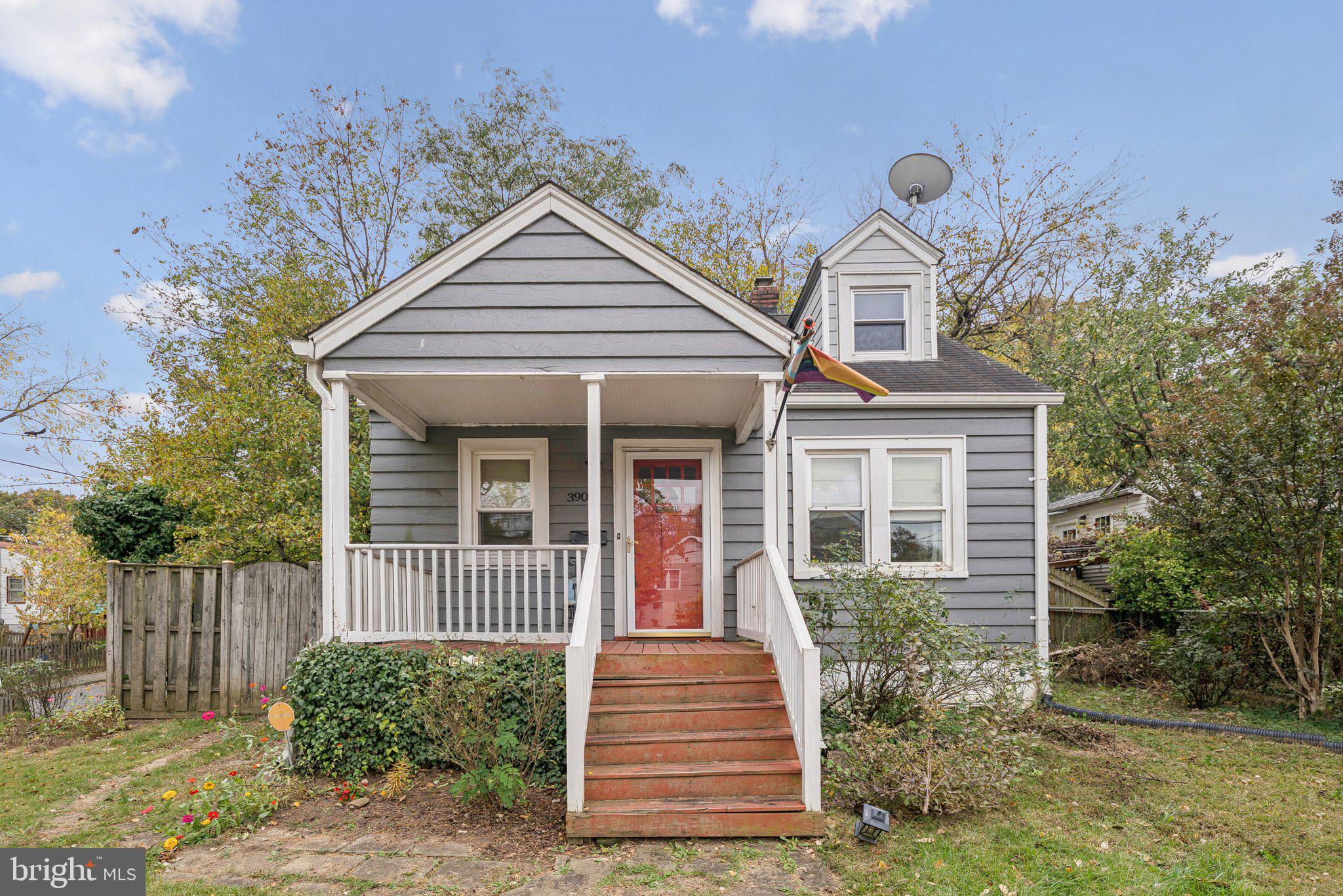 HYATTSVILLE HILLS - Residential