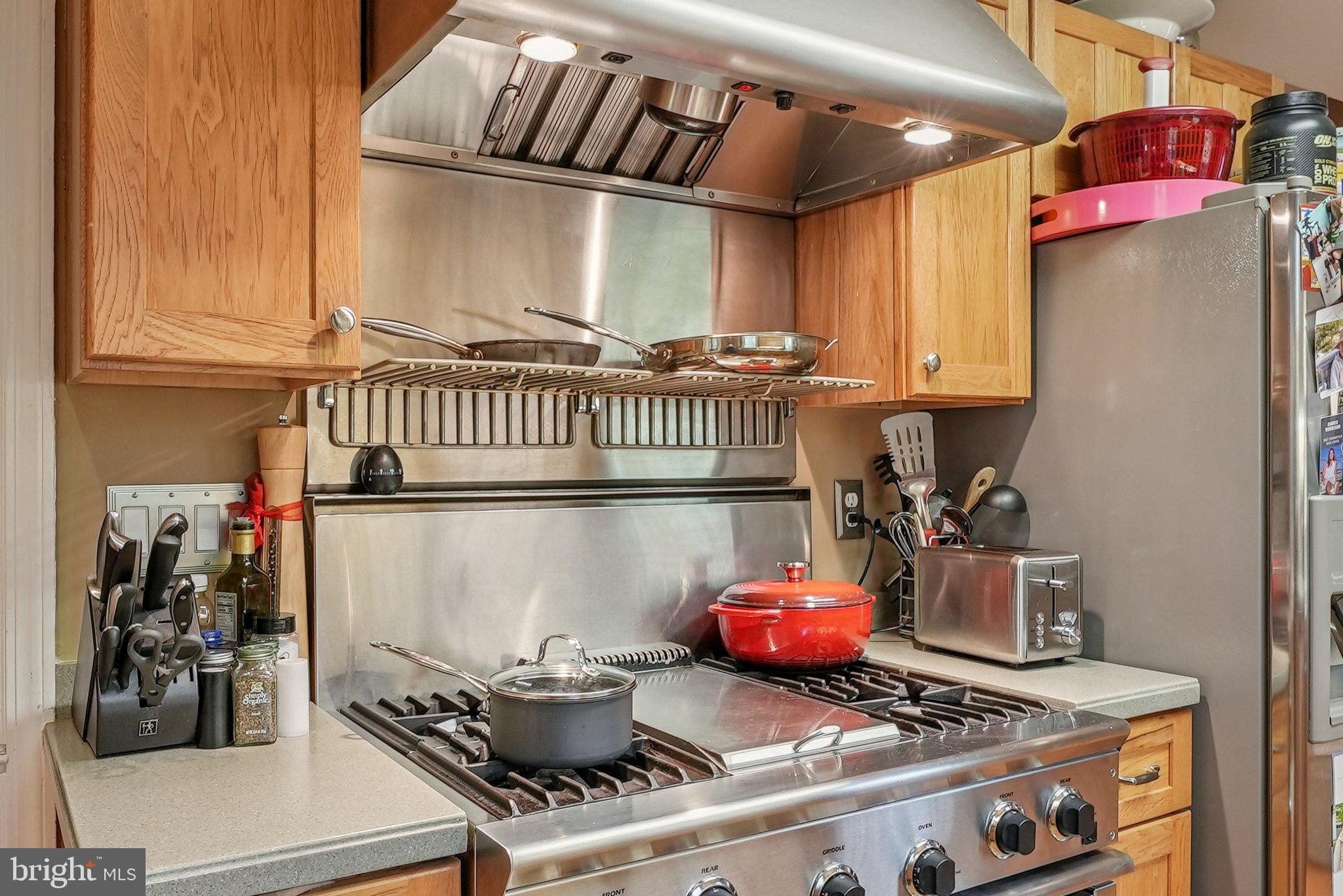 HYATTSVILLE HILLS - Residential