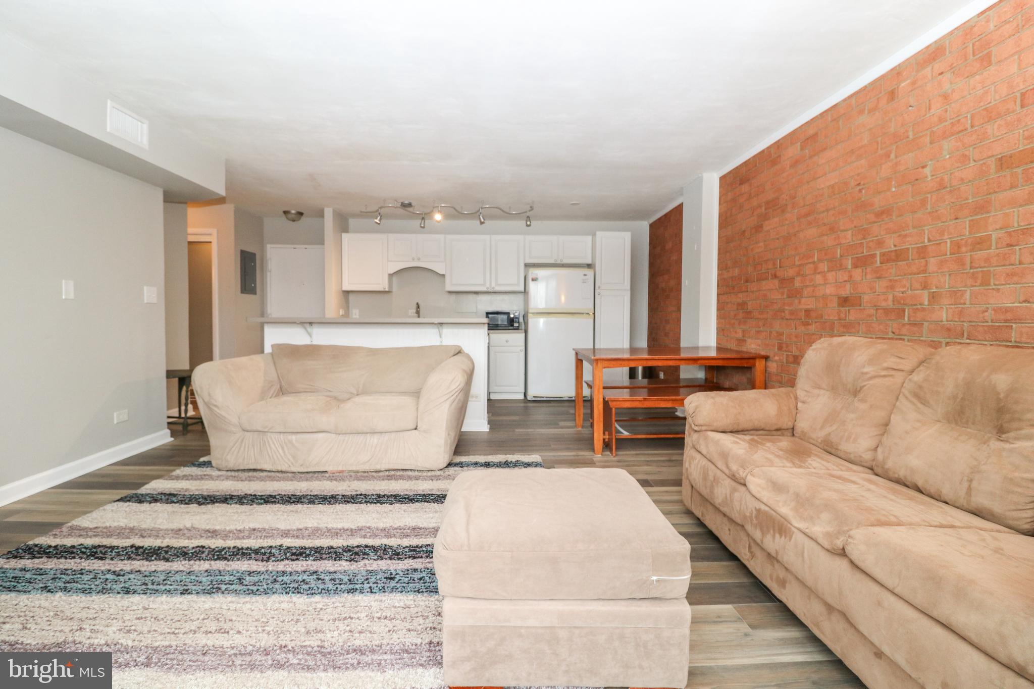 JEFFERSON PARK - Residential