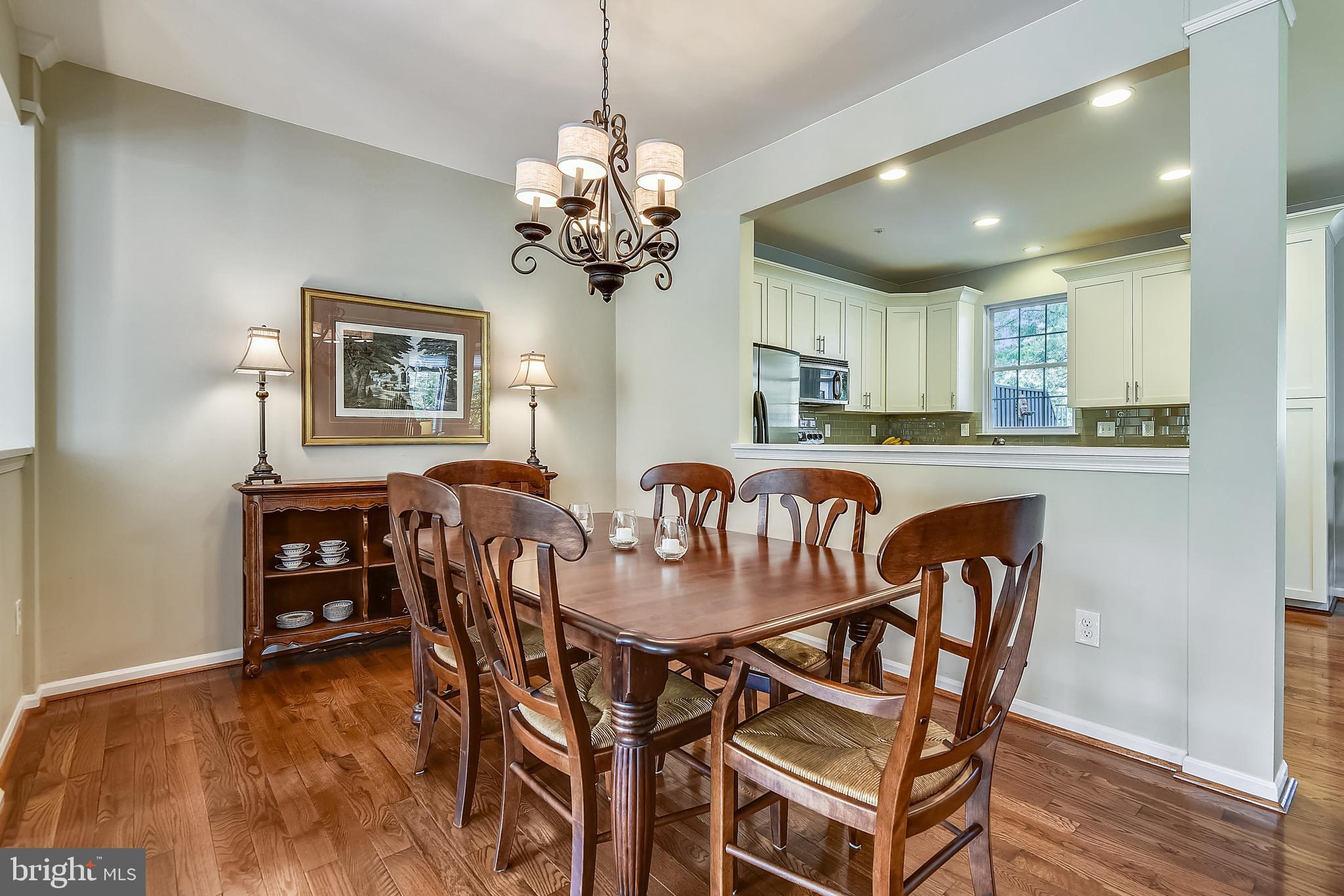 SOUTH RIVER COLONY - Residential