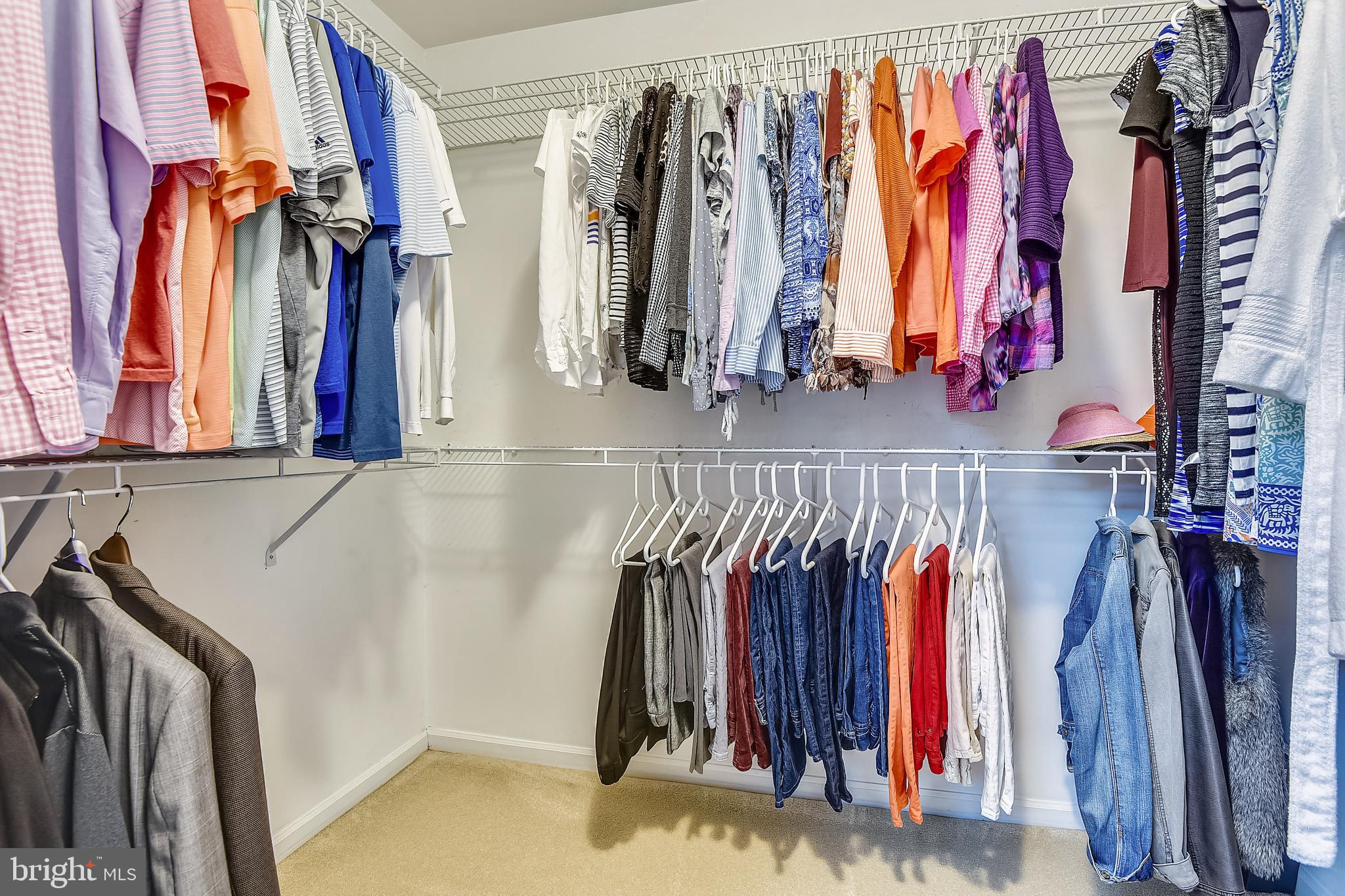 SOUTH RIVER COLONY - Residential