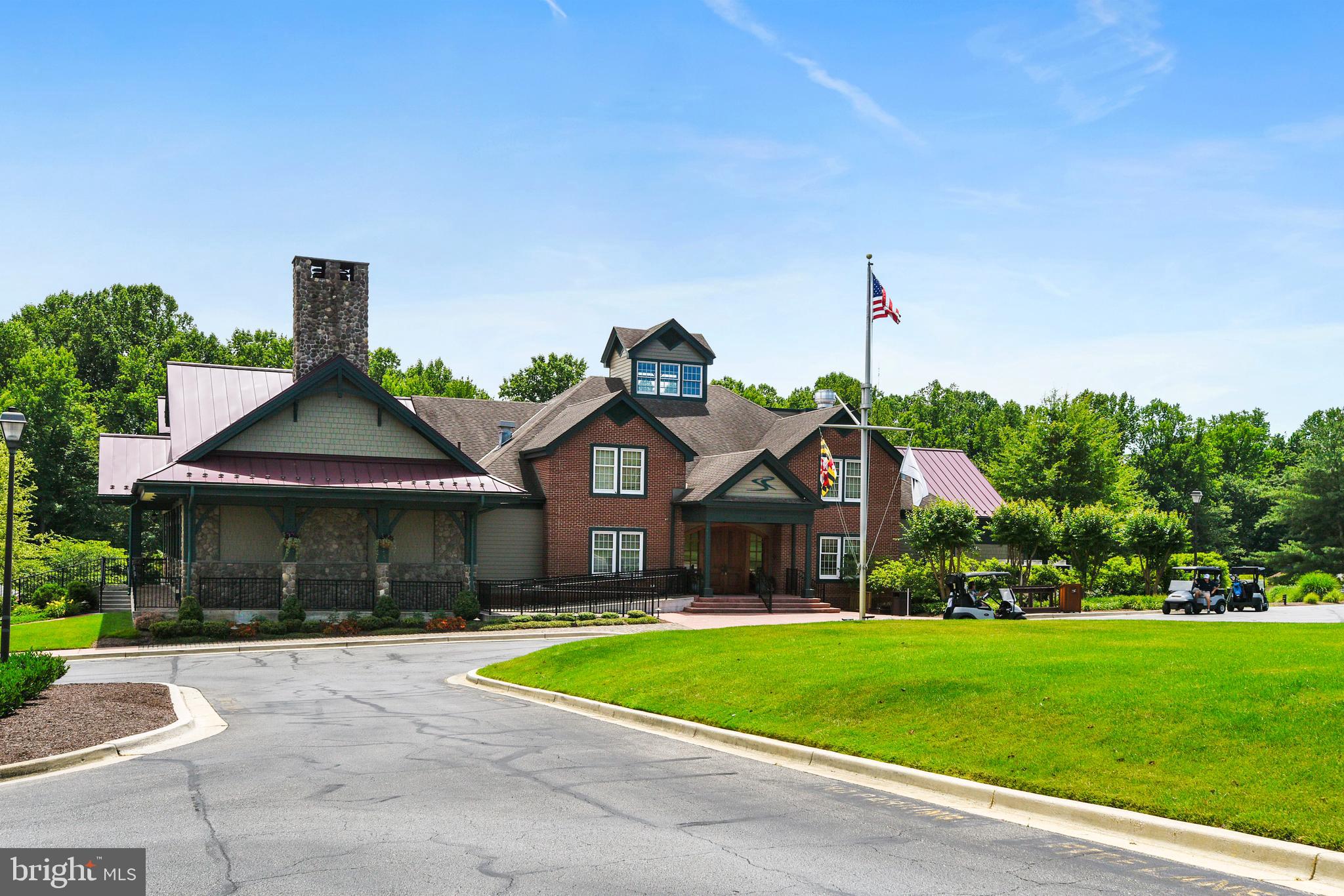 SOUTH RIVER COLONY - Residential