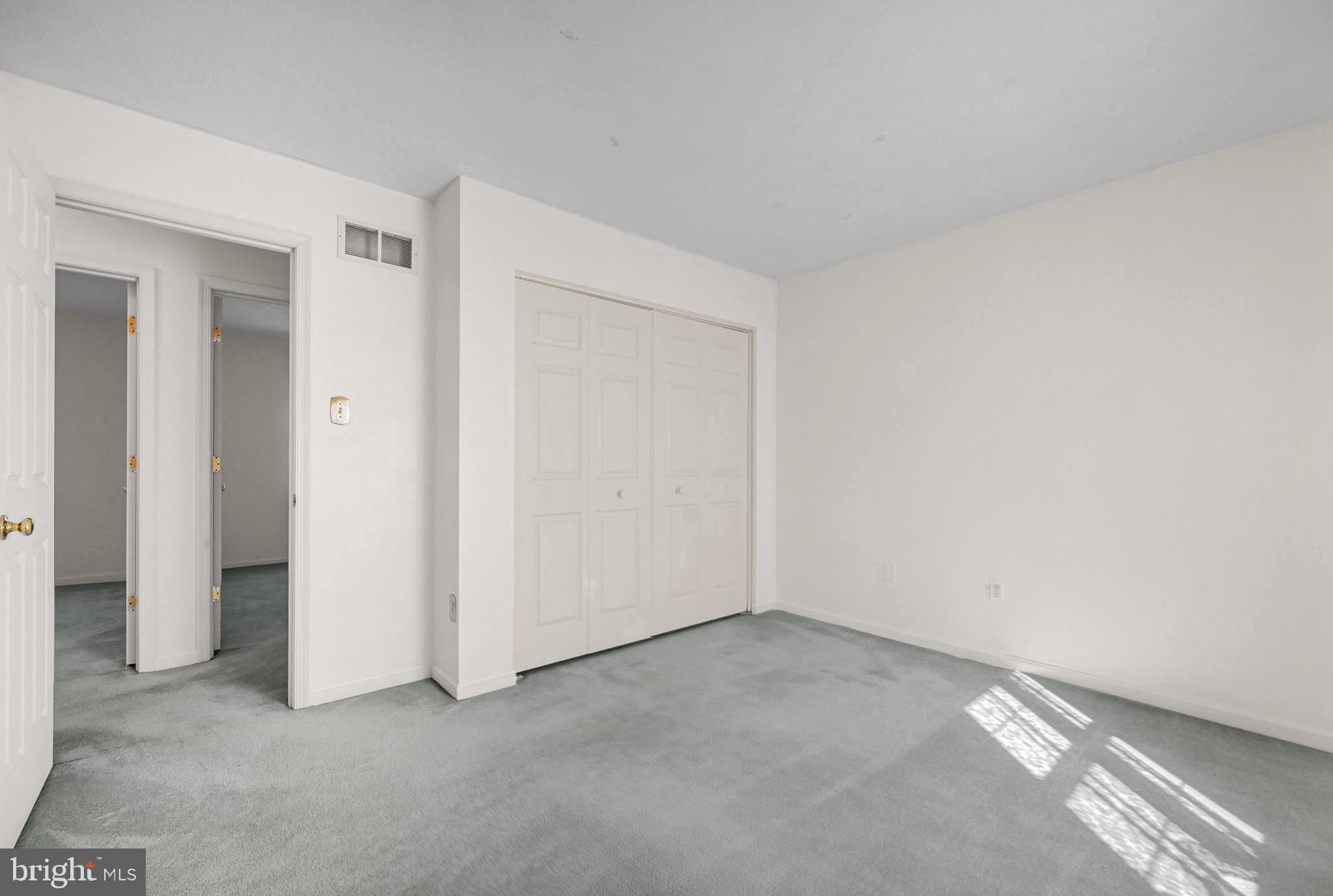 COLONIAL ACRES - Residential