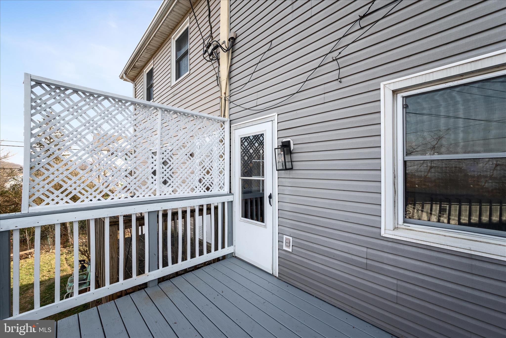 STEELE - Residential