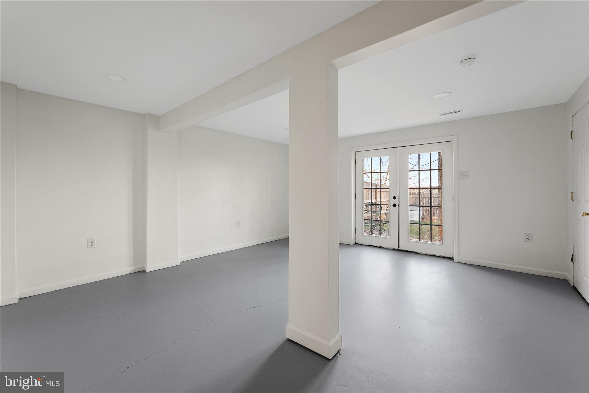 STEELE - Residential