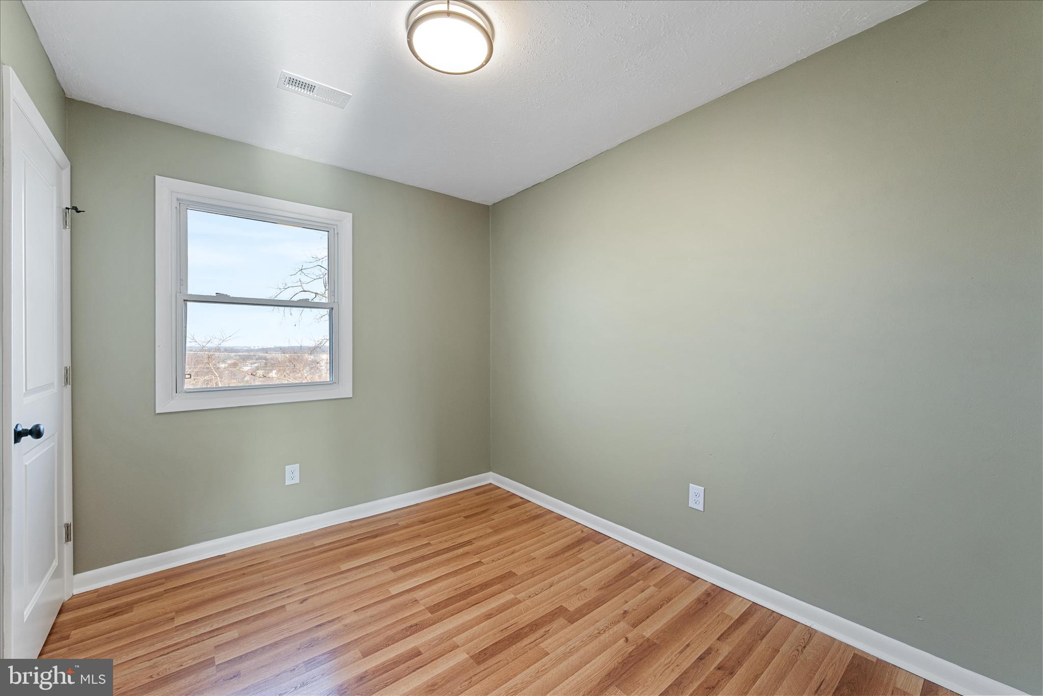 STEELE - Residential