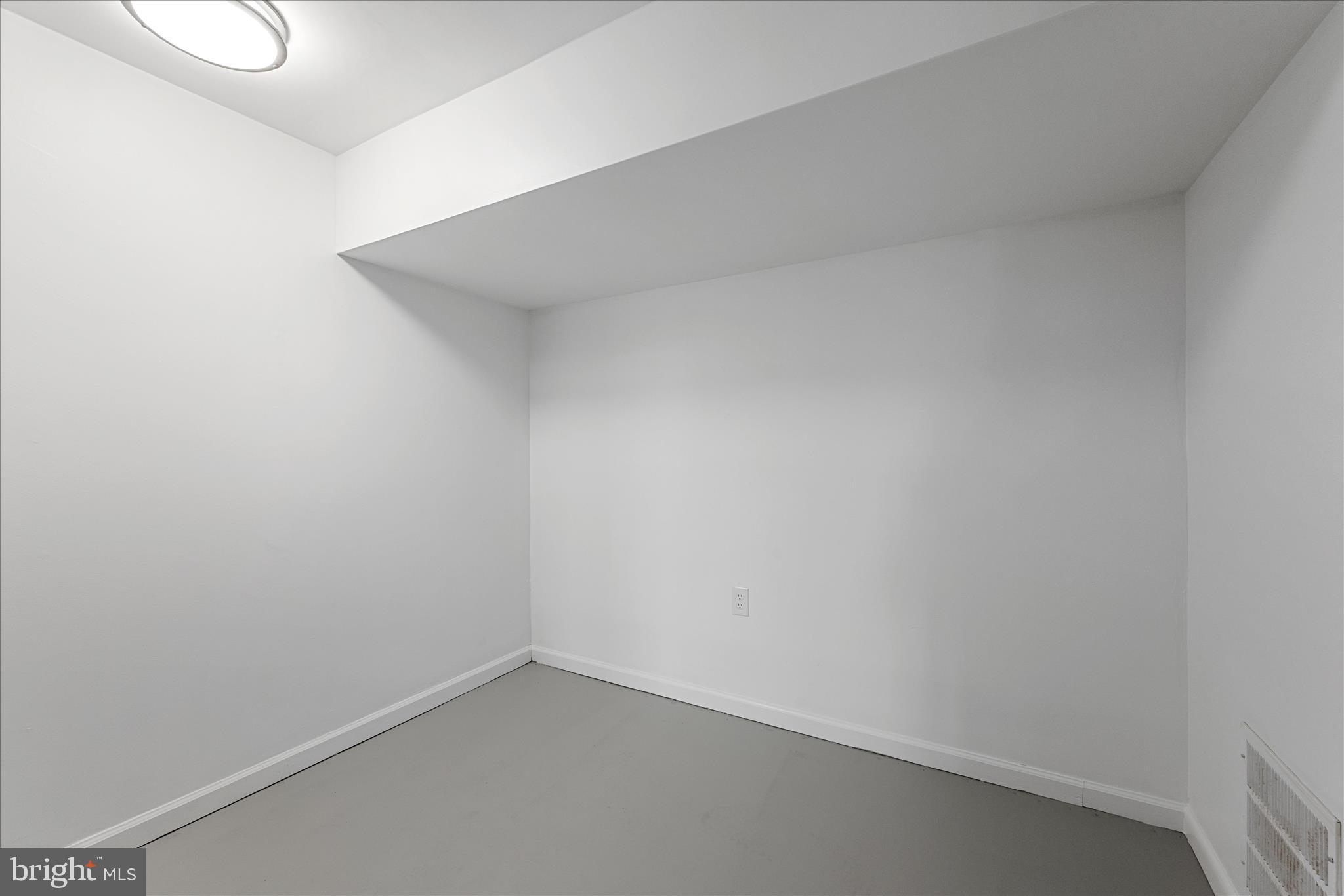 STEELE - Residential