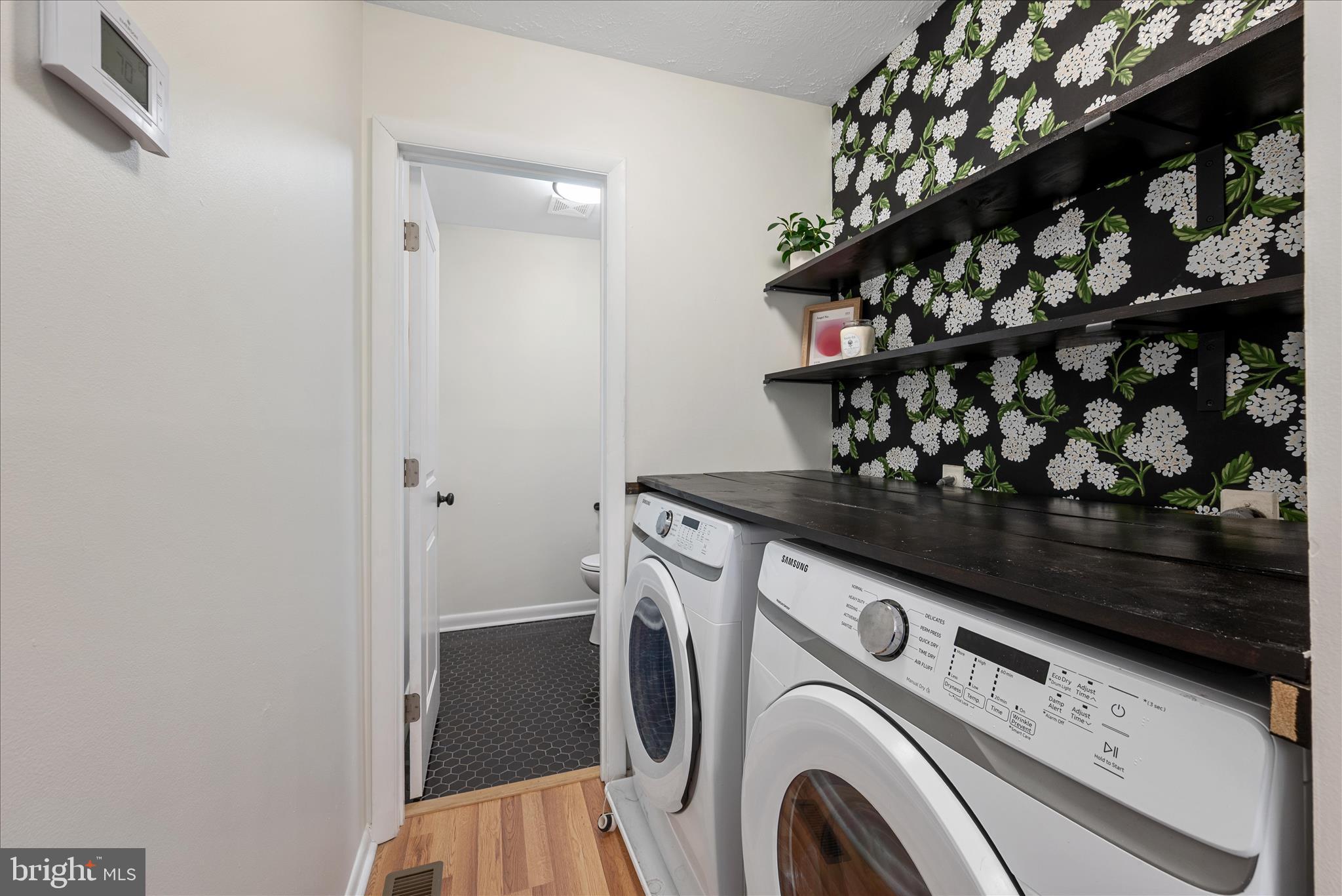 STEELE - Residential