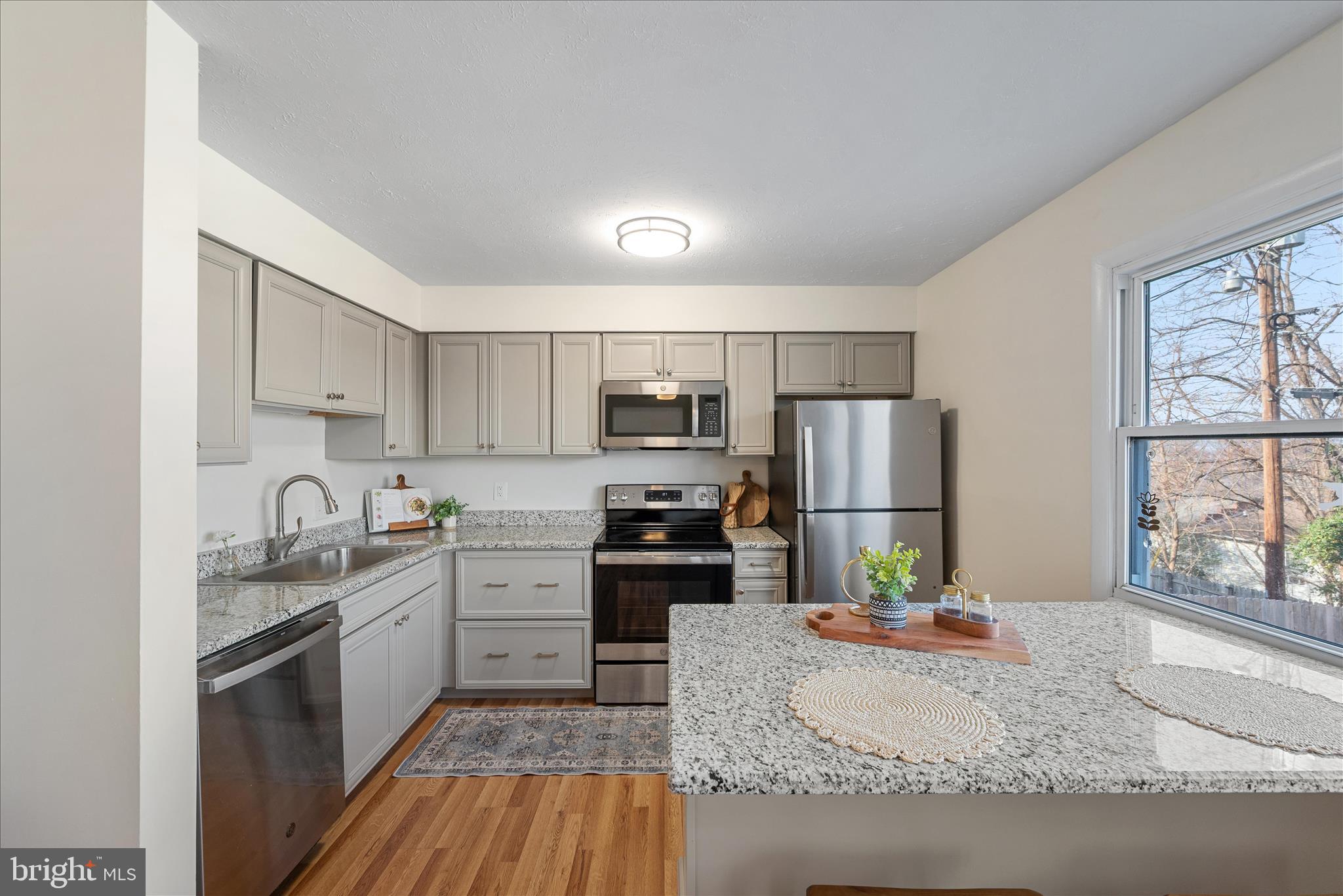 STEELE - Residential