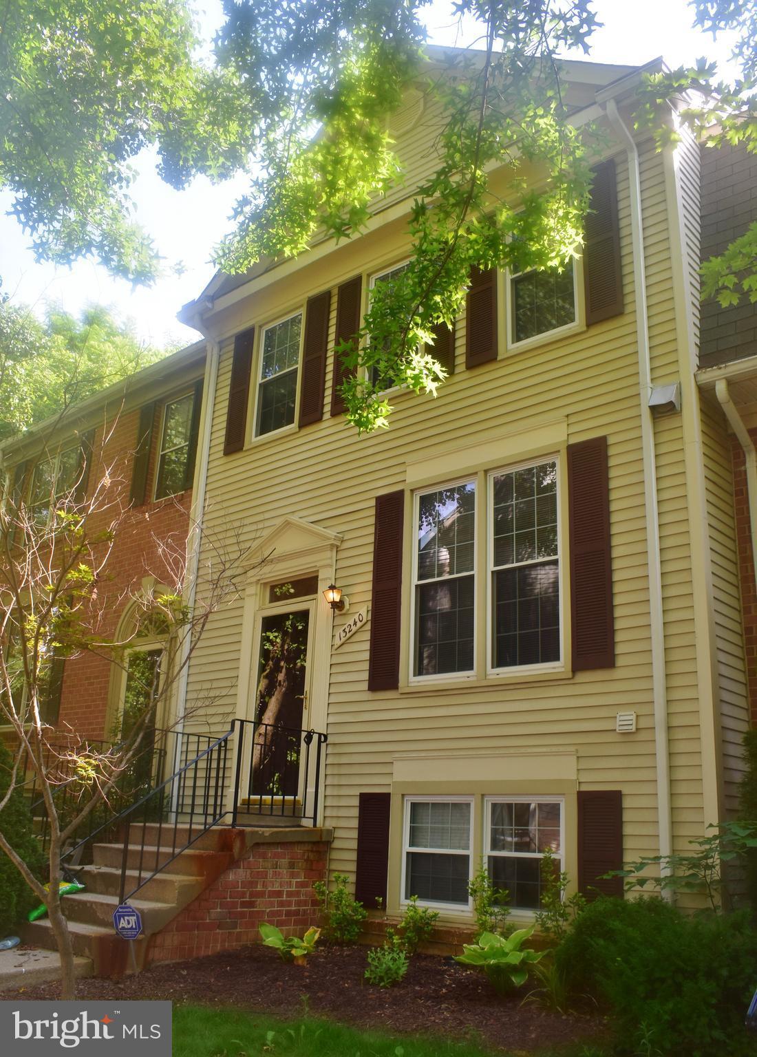 Elegant 4BR 3BA TH. Spacious home with open floor plan. Pets allowed w/ additional pet deposit.New hardwood flooring on main level. Kitchen with Formica counter tops,stainless steel appliances.Separate bedroom suite on the lower level with full bath.Family room with fireplace and access to back yard.New wall to wall carpet will be installed soon on the lower level. Utility room w/ washer and dryer