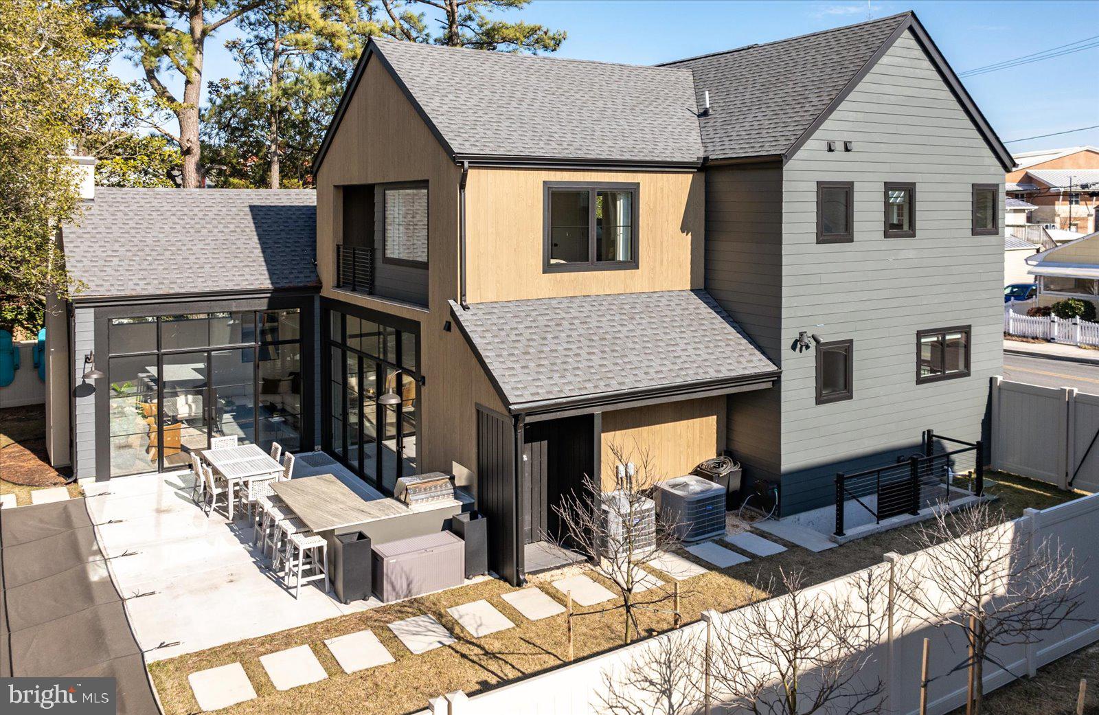 REHOBOTH BEACH - Residential