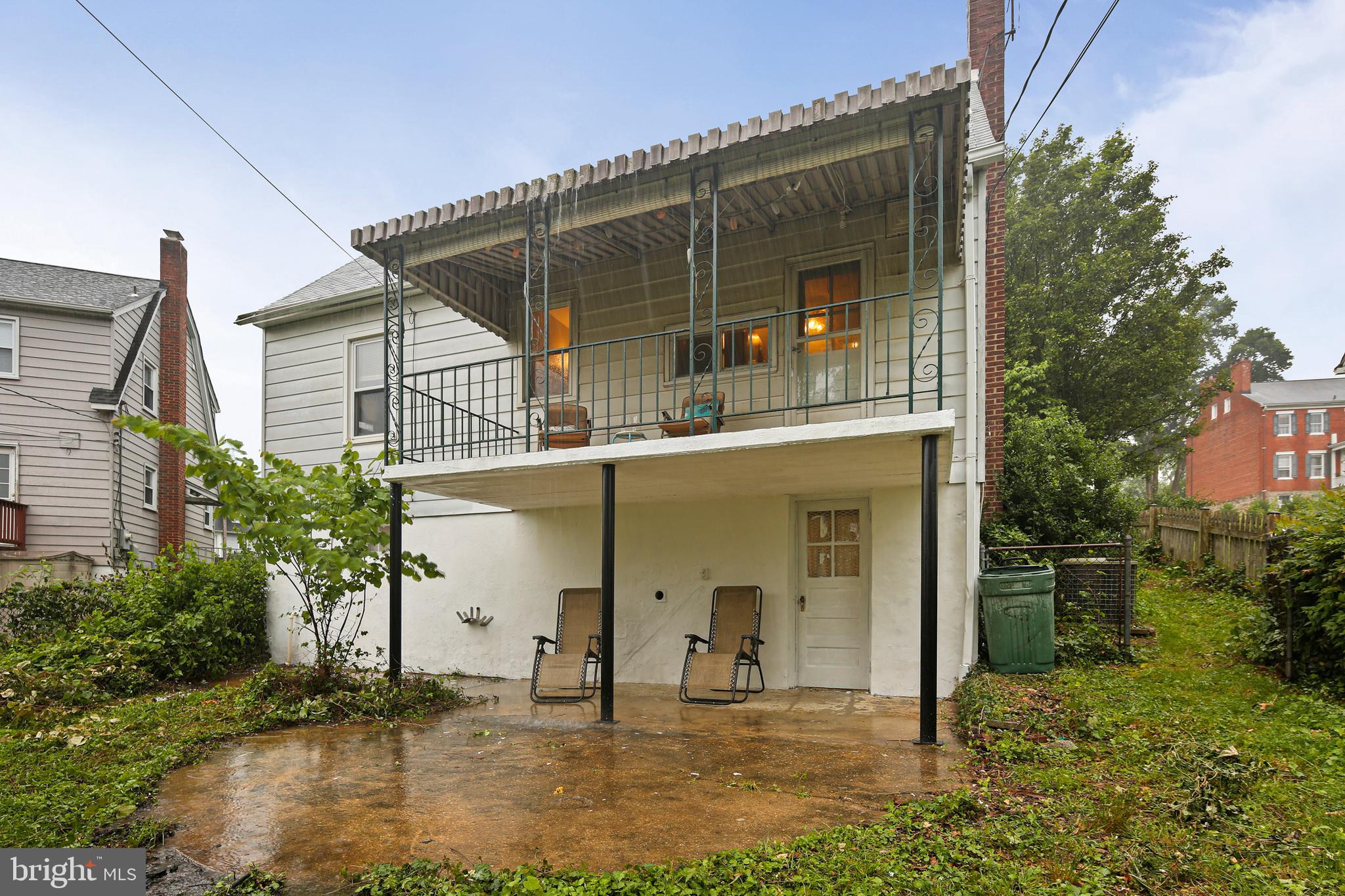 OAKLAND TERRACE - Residential