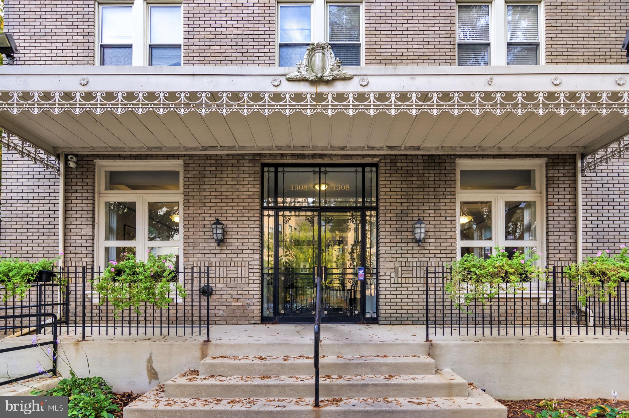 1308 CLIFTON STREET NW 210